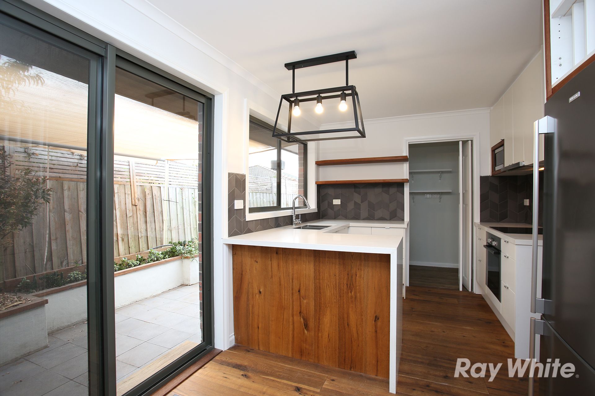 1/4 Hilda Street, Cheltenham, VIC 3192