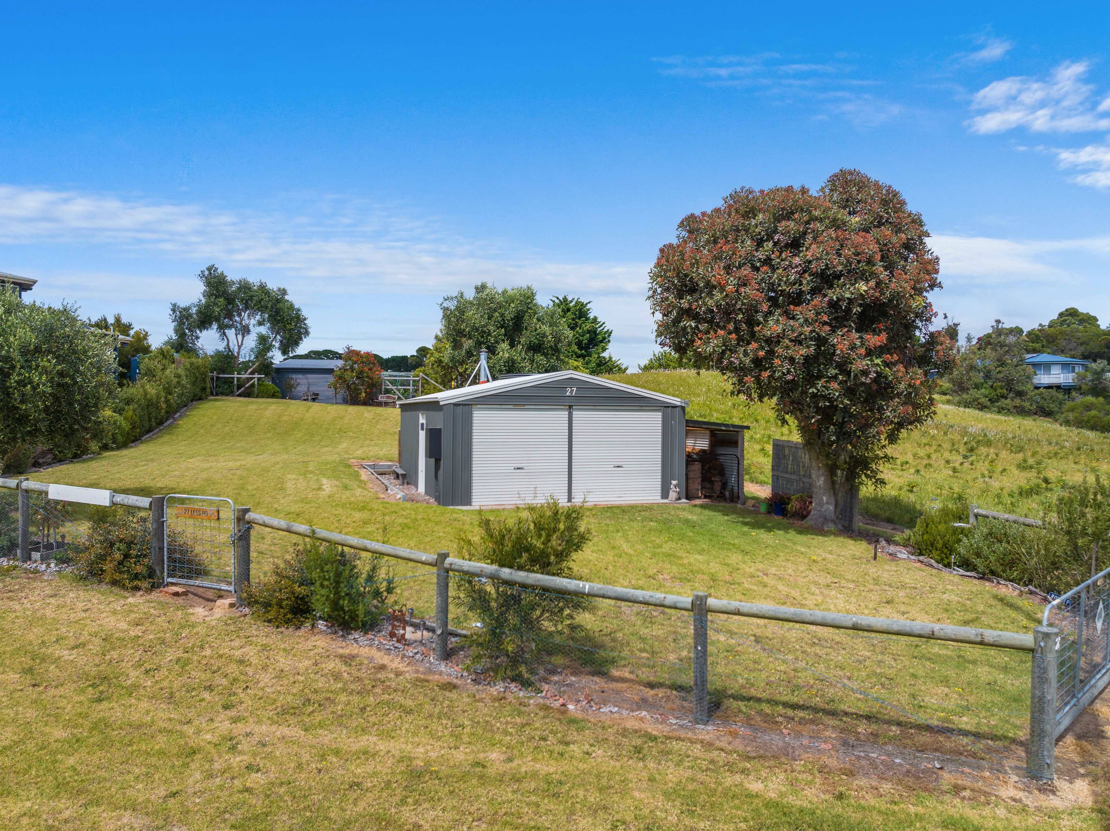 27 Lees Road, Venus Bay, VIC 3956