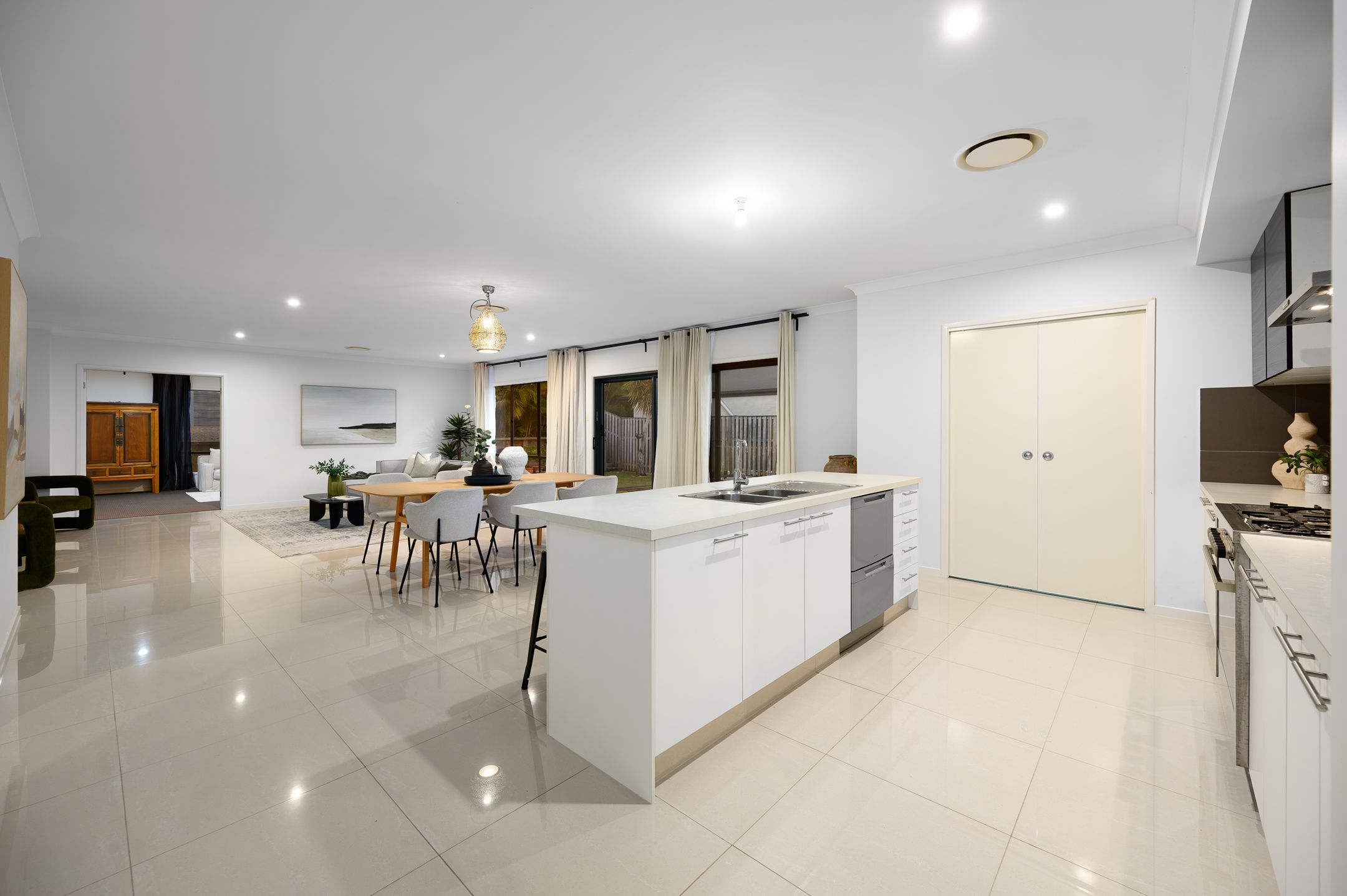 9 Woodview Court — photo 8 of 30