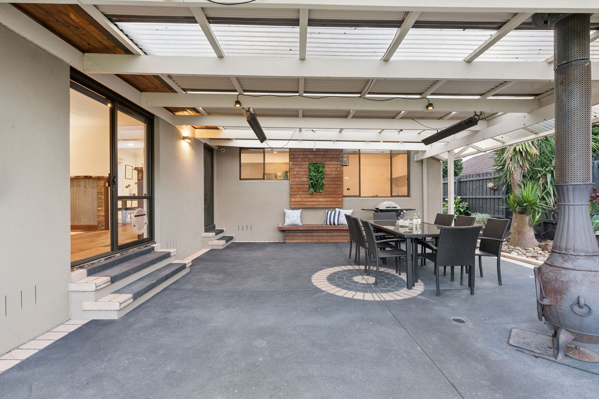 8 Burgess Drive — photo 14 of 21