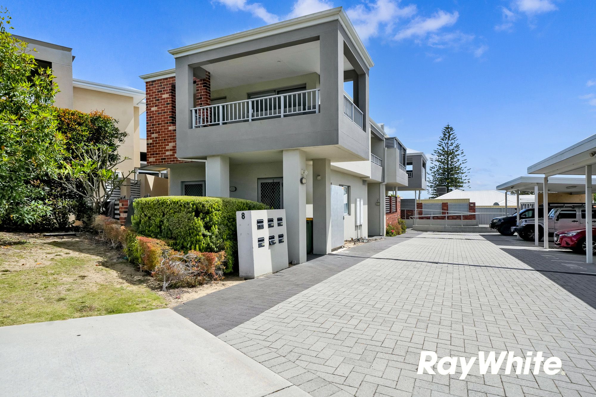 2/8 Peppering Way — photo from Ray White Whiteman & Associates