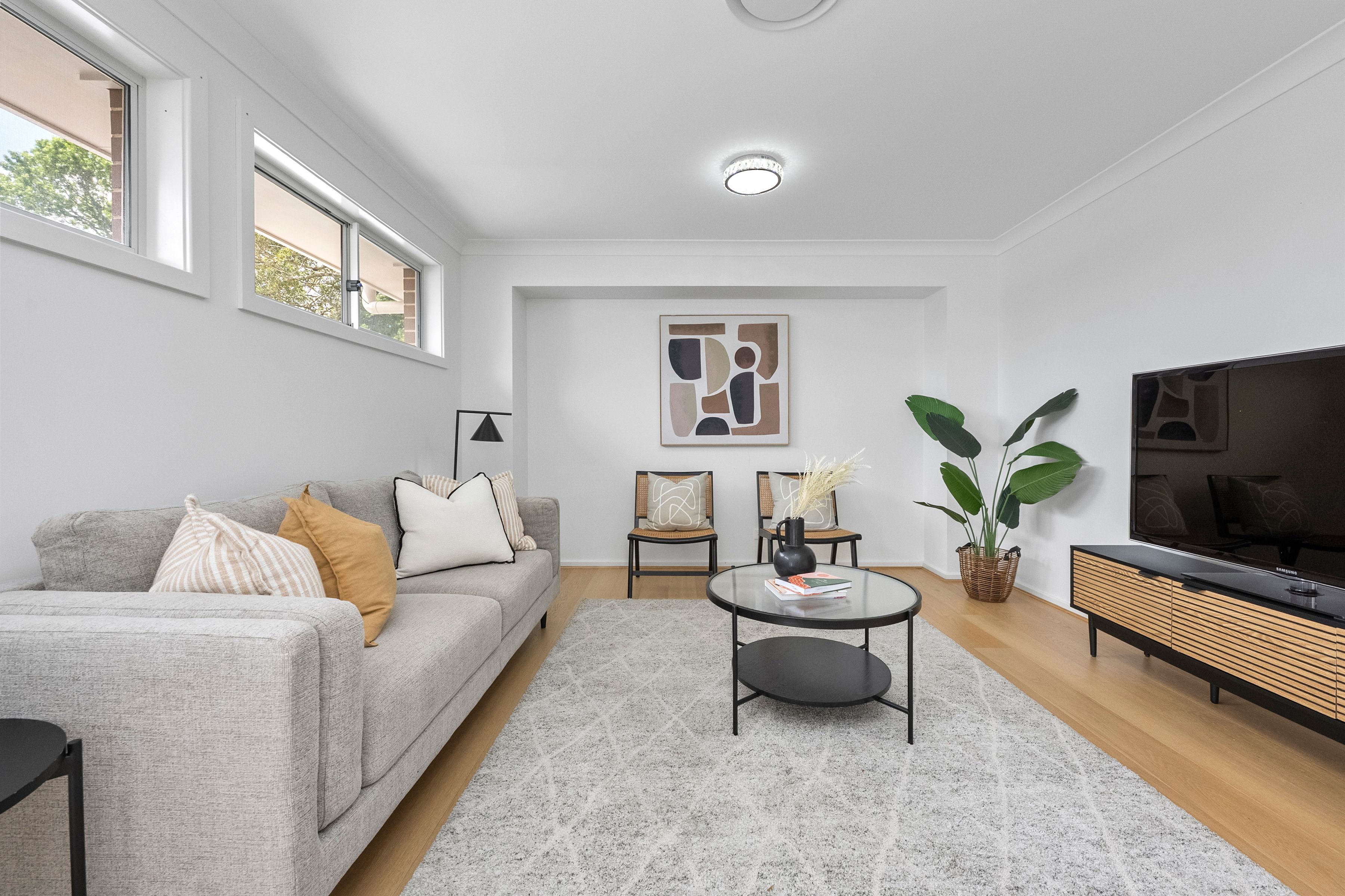 8 Balmoral Street — photo 4 of 12