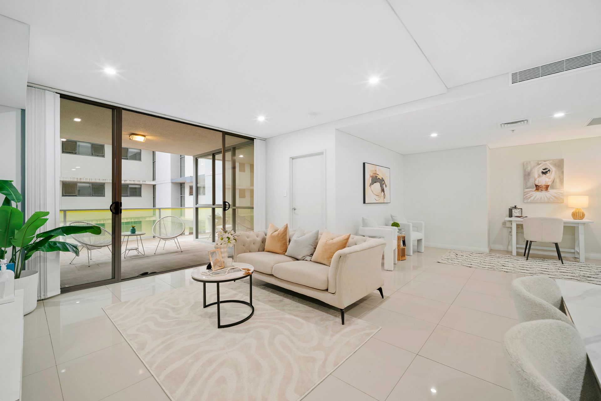 A219/208-210 Coward Street — photo 4 of 19