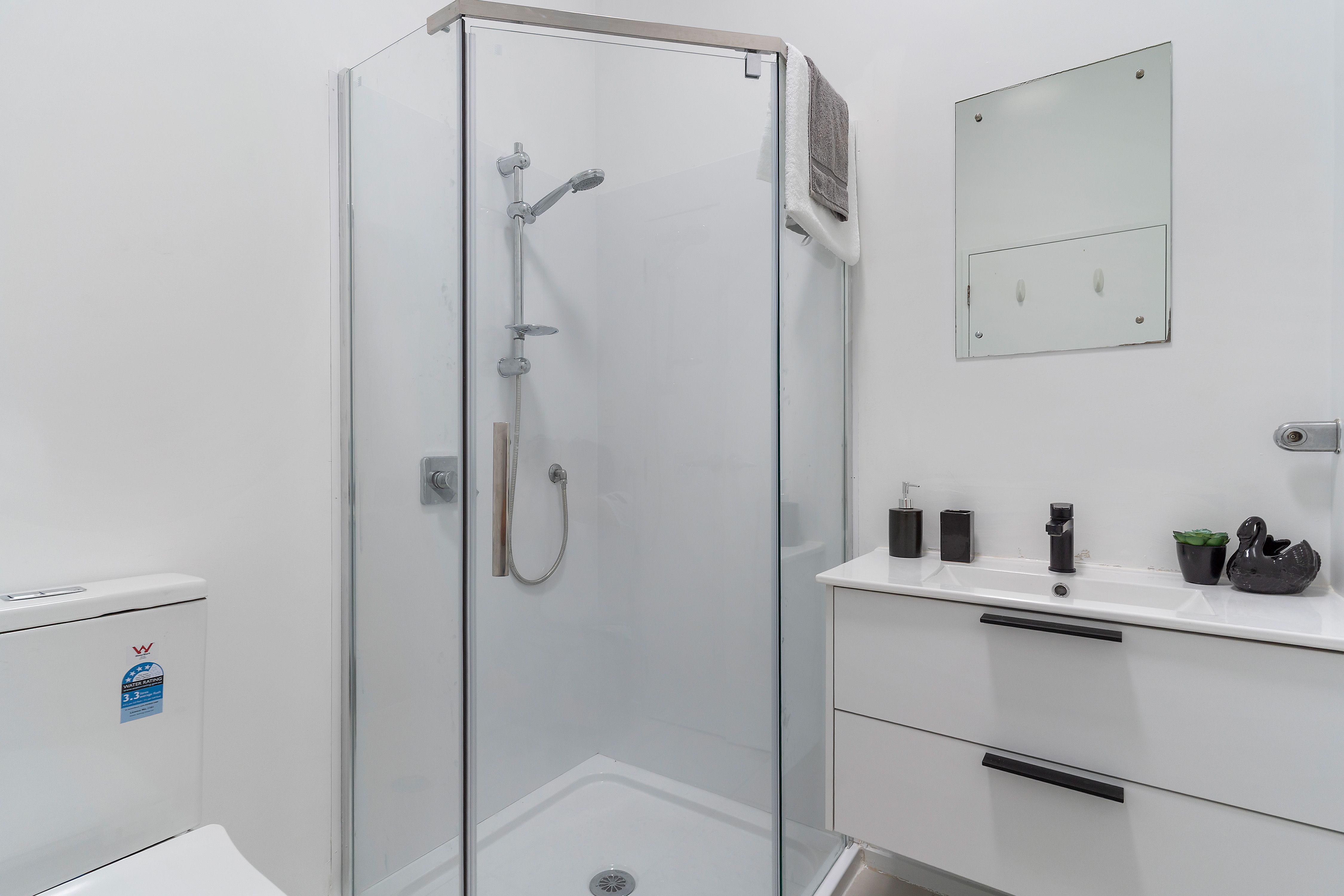 8/85 Portage Road, New Lynn, Waitakere City