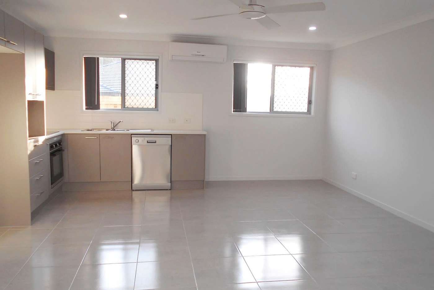 1/8 Bonney Close, Morayfield, QLD 4506