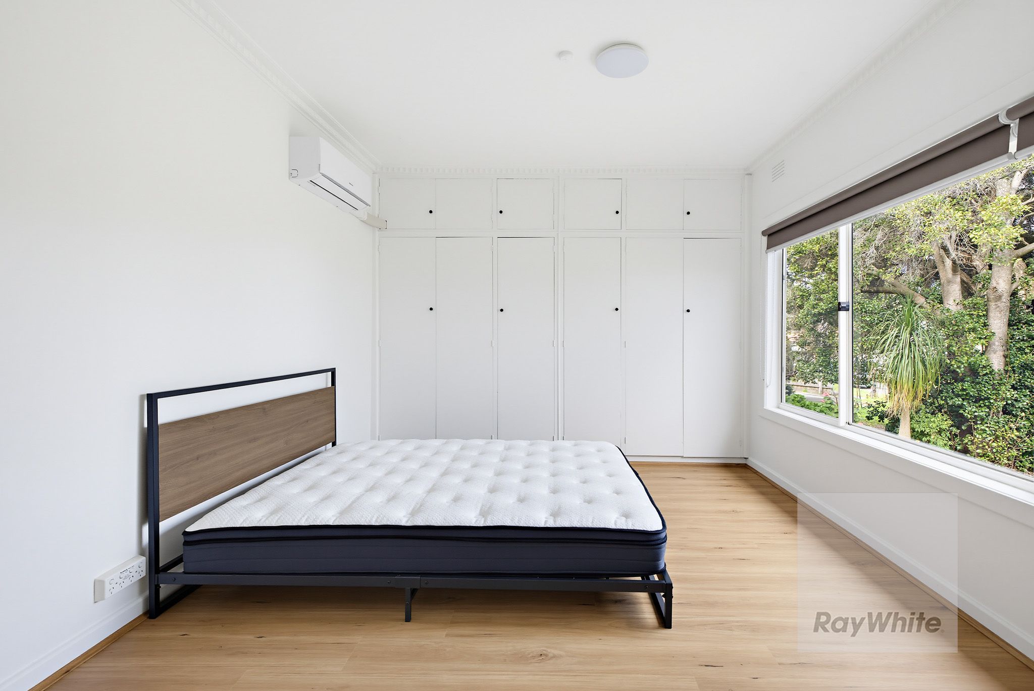 18 Scott Grove — photo 16 of 20