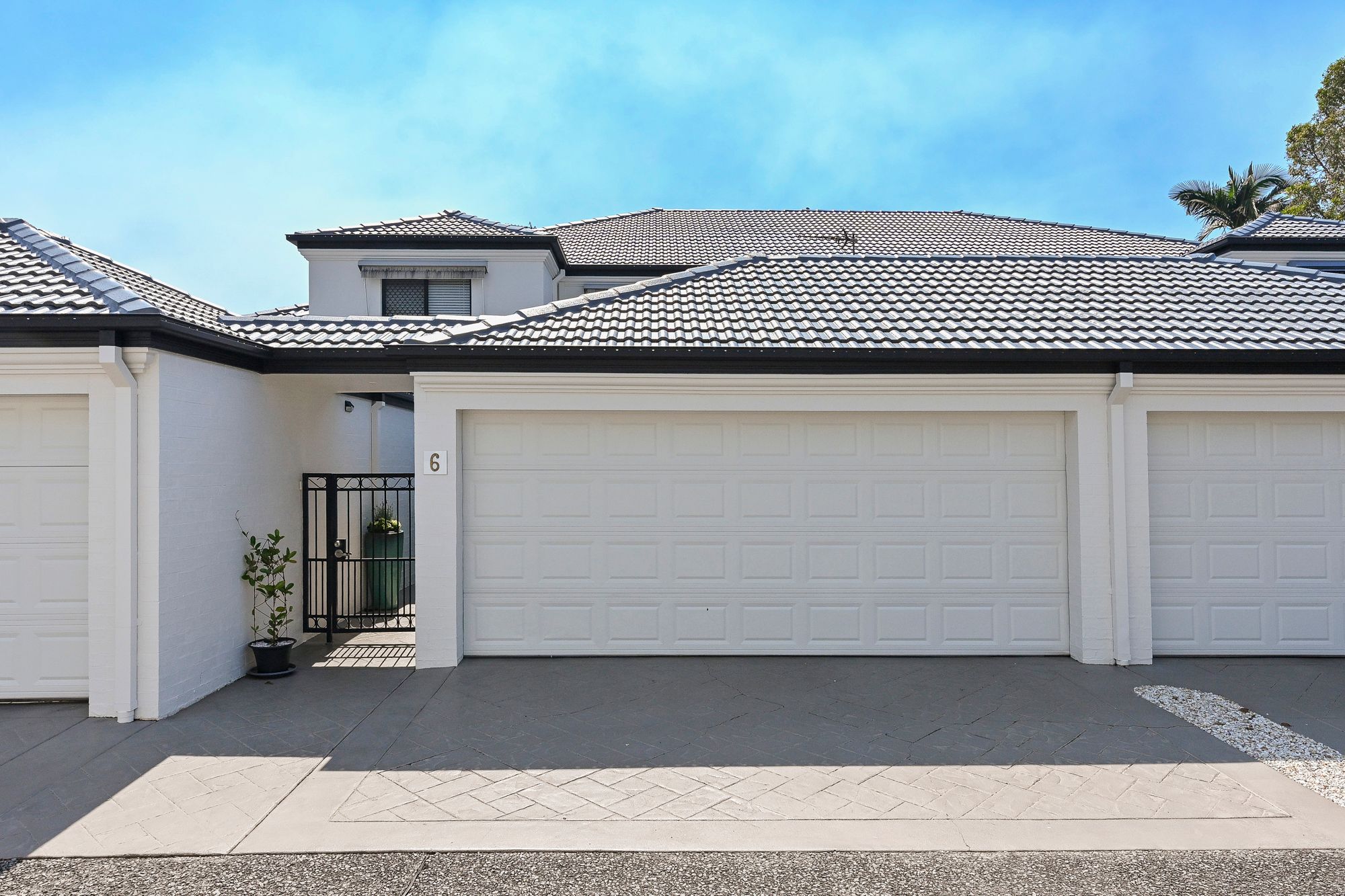6/1 Bronberg Court — photo 21 of 30