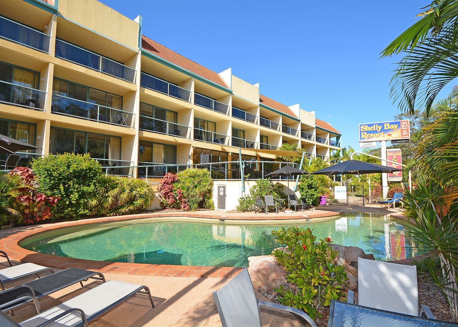 8/465 Esplanade, Torquay, QLD 4655