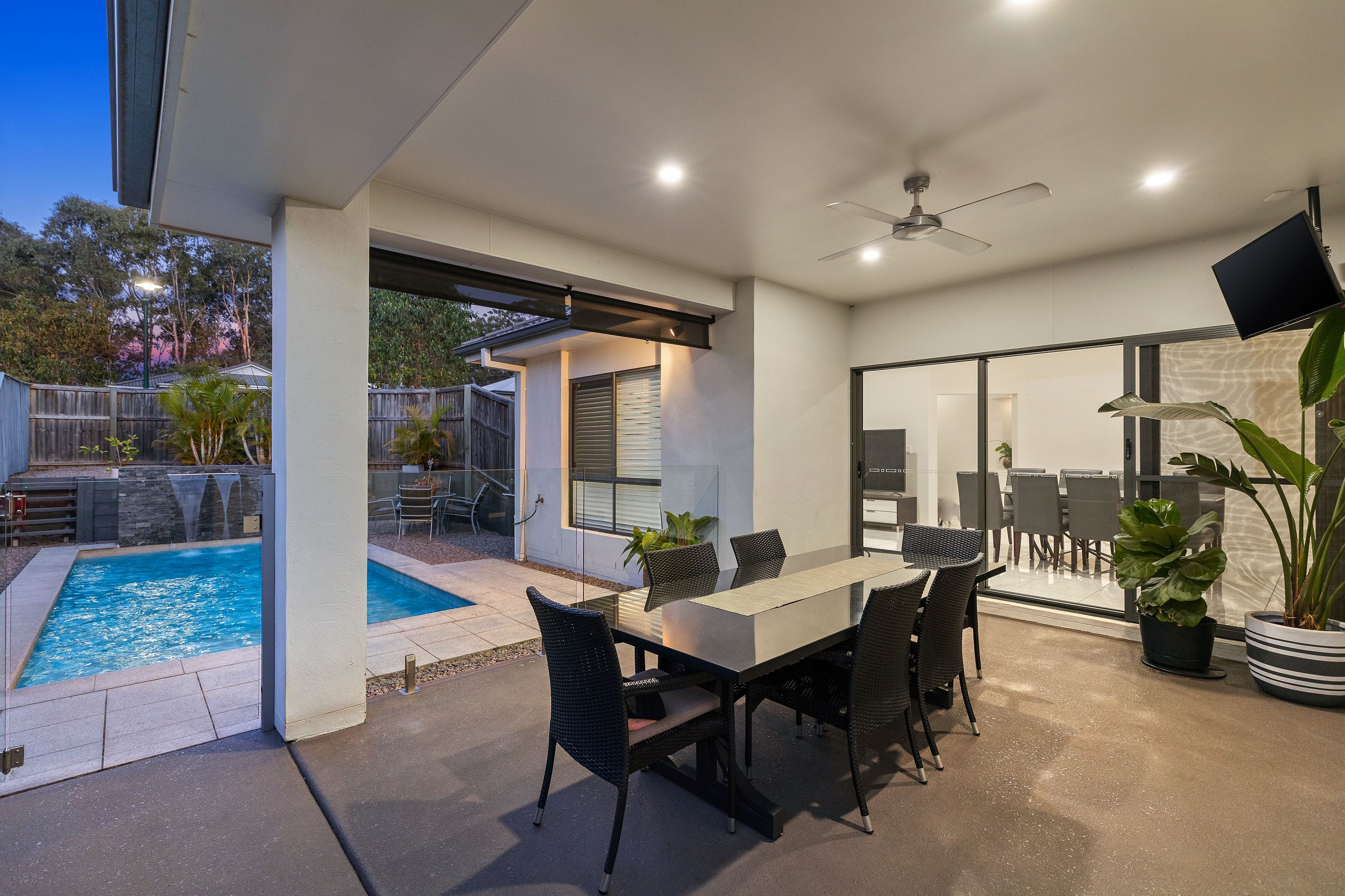 35 Riley Peter Place, Cleveland QLD 4163