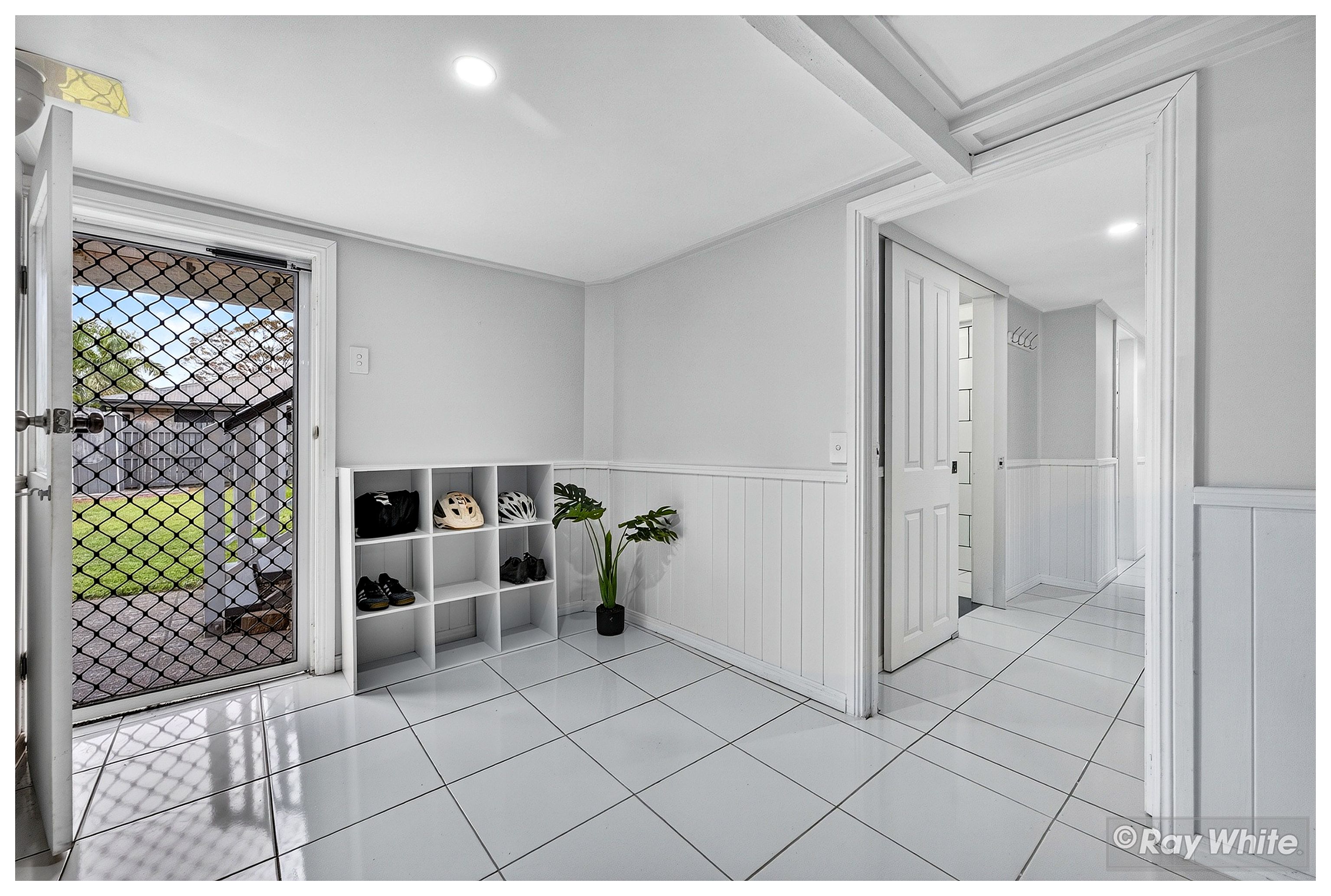12B Pershing Street — photo 26 of 30