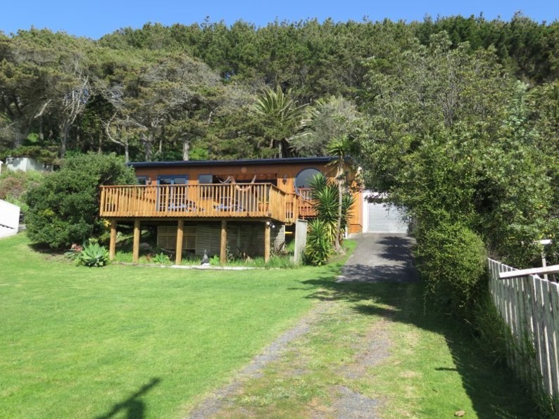 135 Riria Kereopa Drive, Raglan, Waikato District
