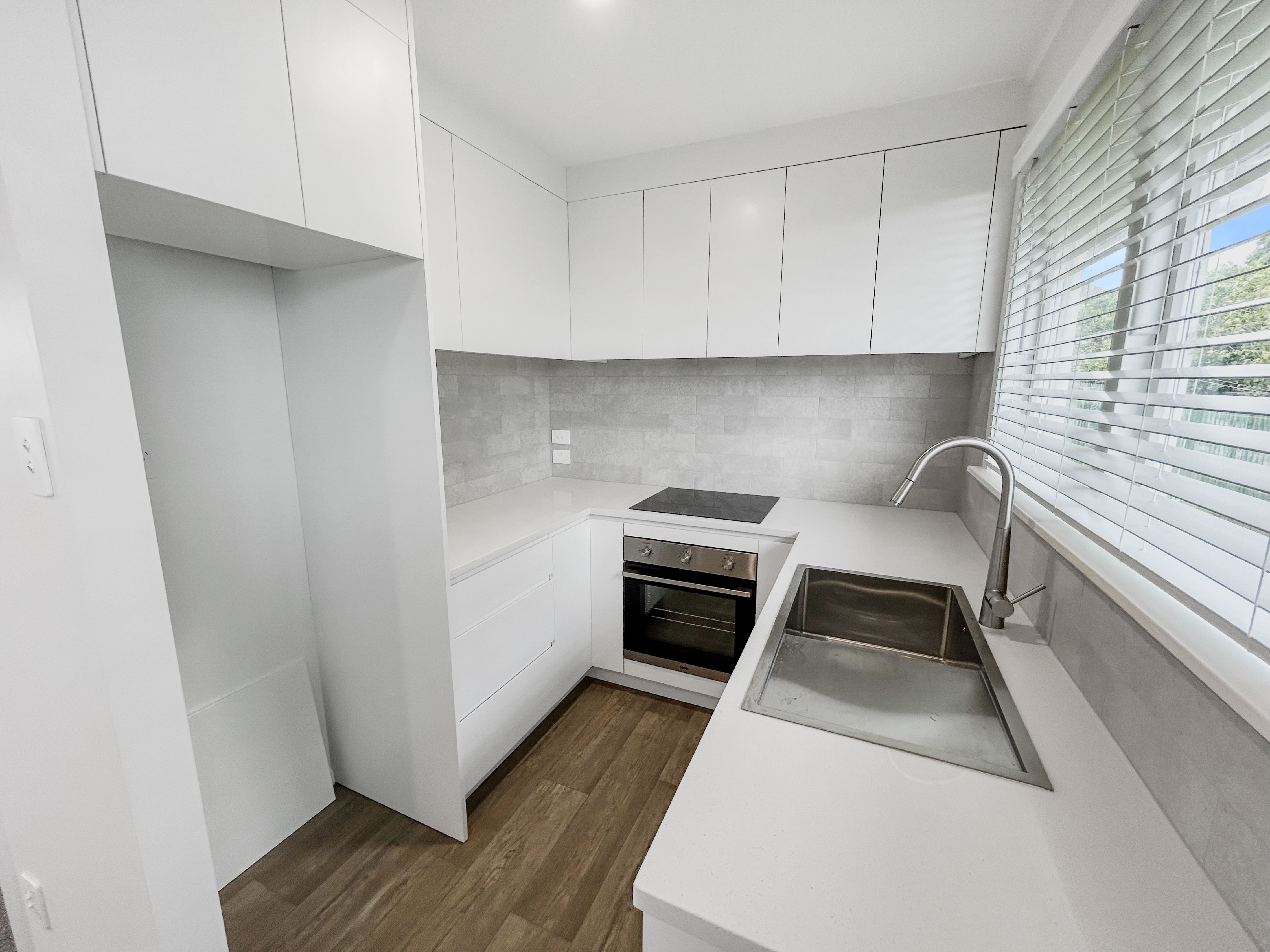 2/13a Frost Road, Mount Roskill, Auckland City