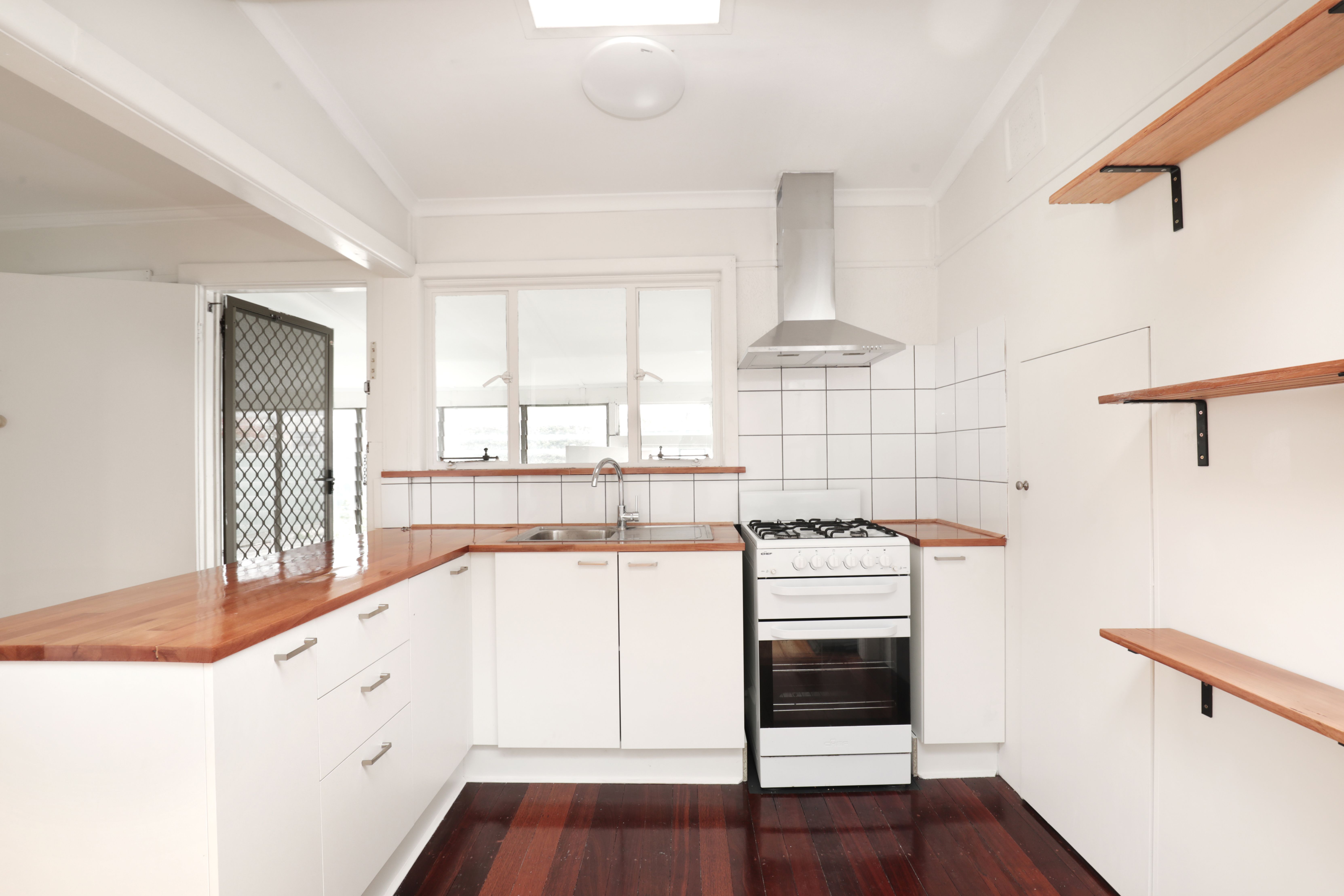 25 McGregor Avenue, Brunswick West, VIC 3055