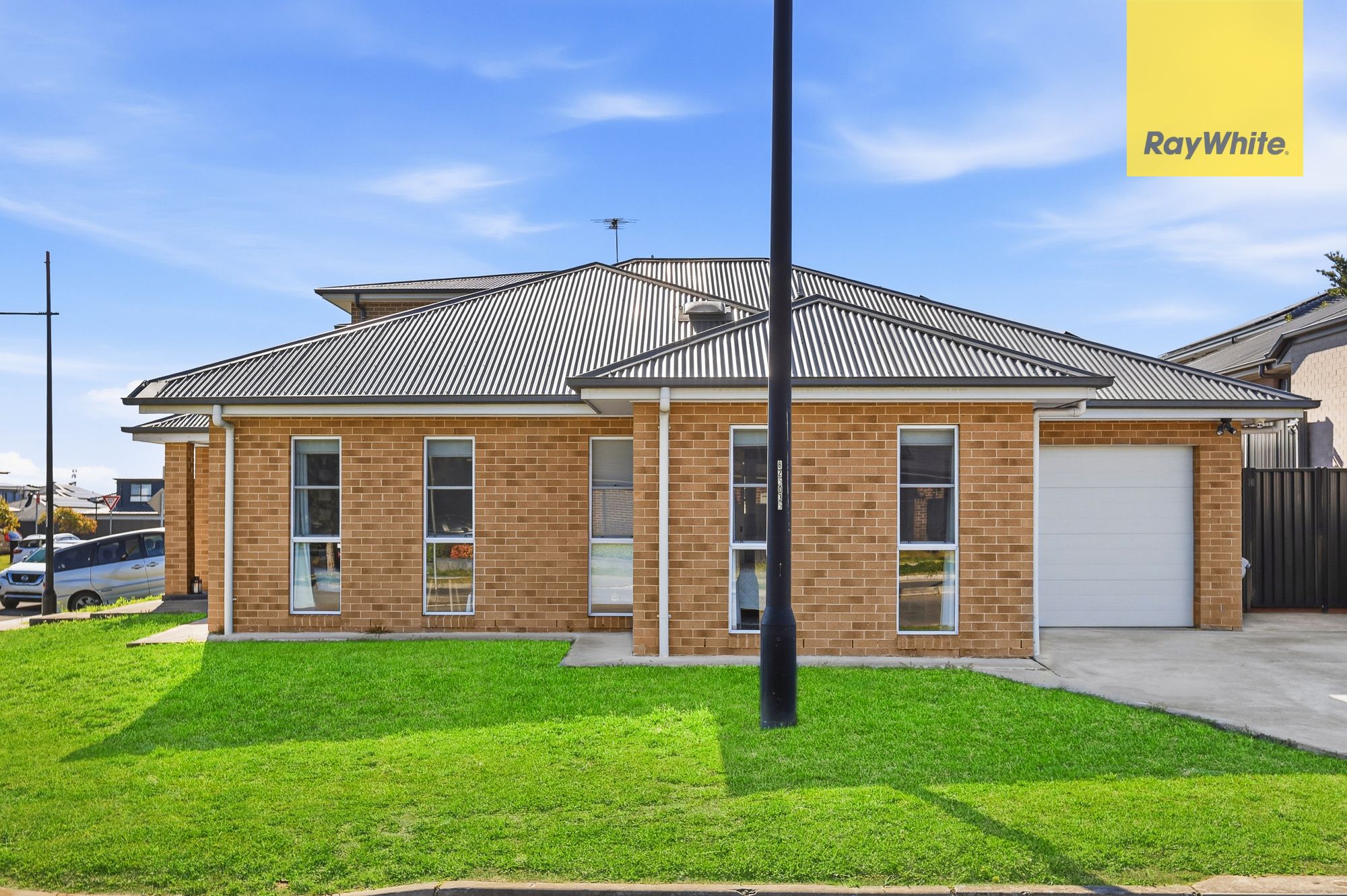 2 Hutt Street — photo 17 of 23