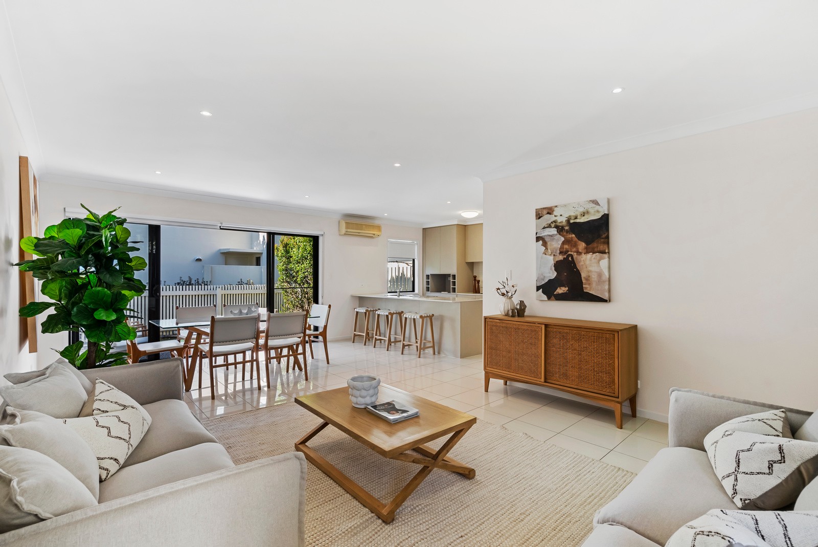 126/2 Inland Drive, Tugun, QLD 4224