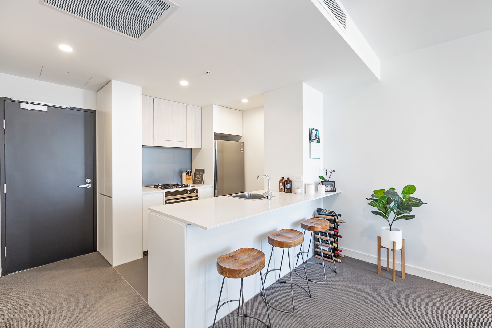 204/75 Shortland Esplanade, Newcastle, NSW 2300