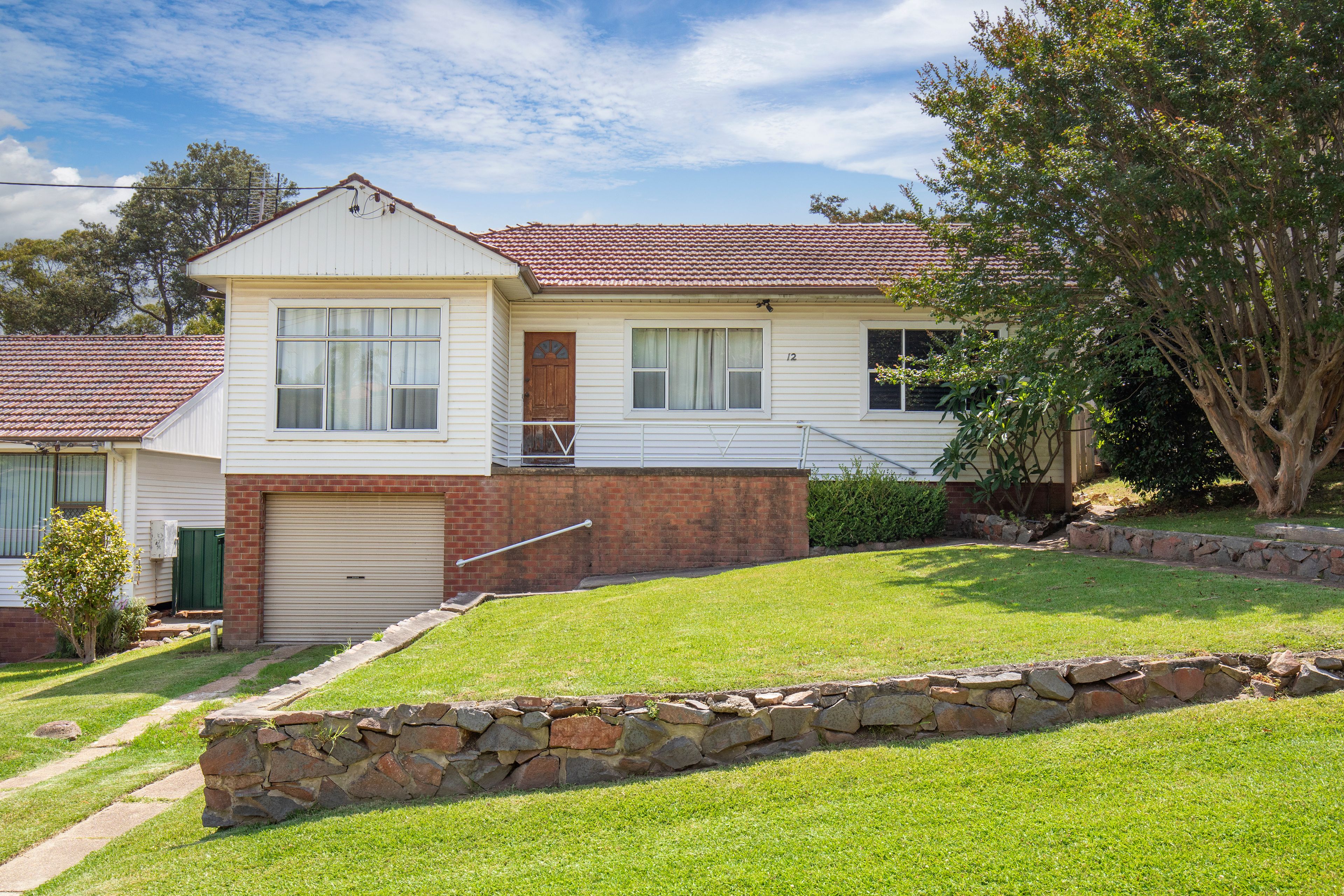 12 Arnold Street, Charlestown NSW 2290