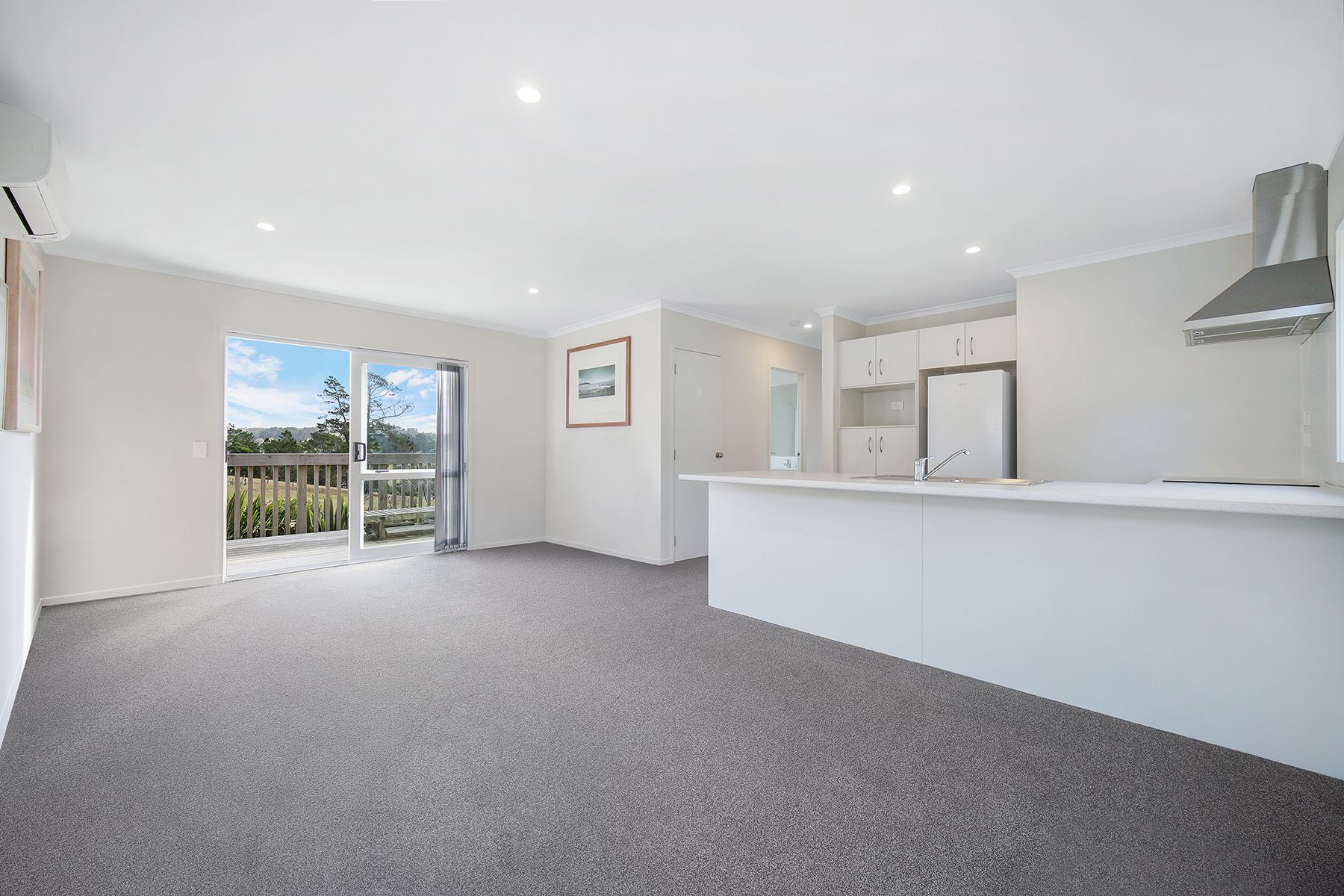 1/206E Tawa Road, Kumeu, Rodney