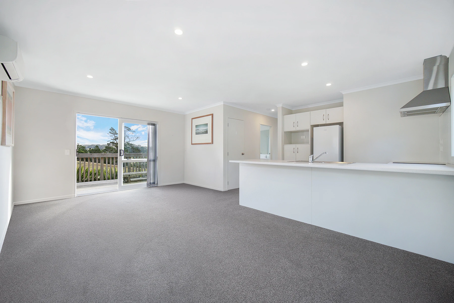 1/206E Tawa Road, Kumeu, Rodney