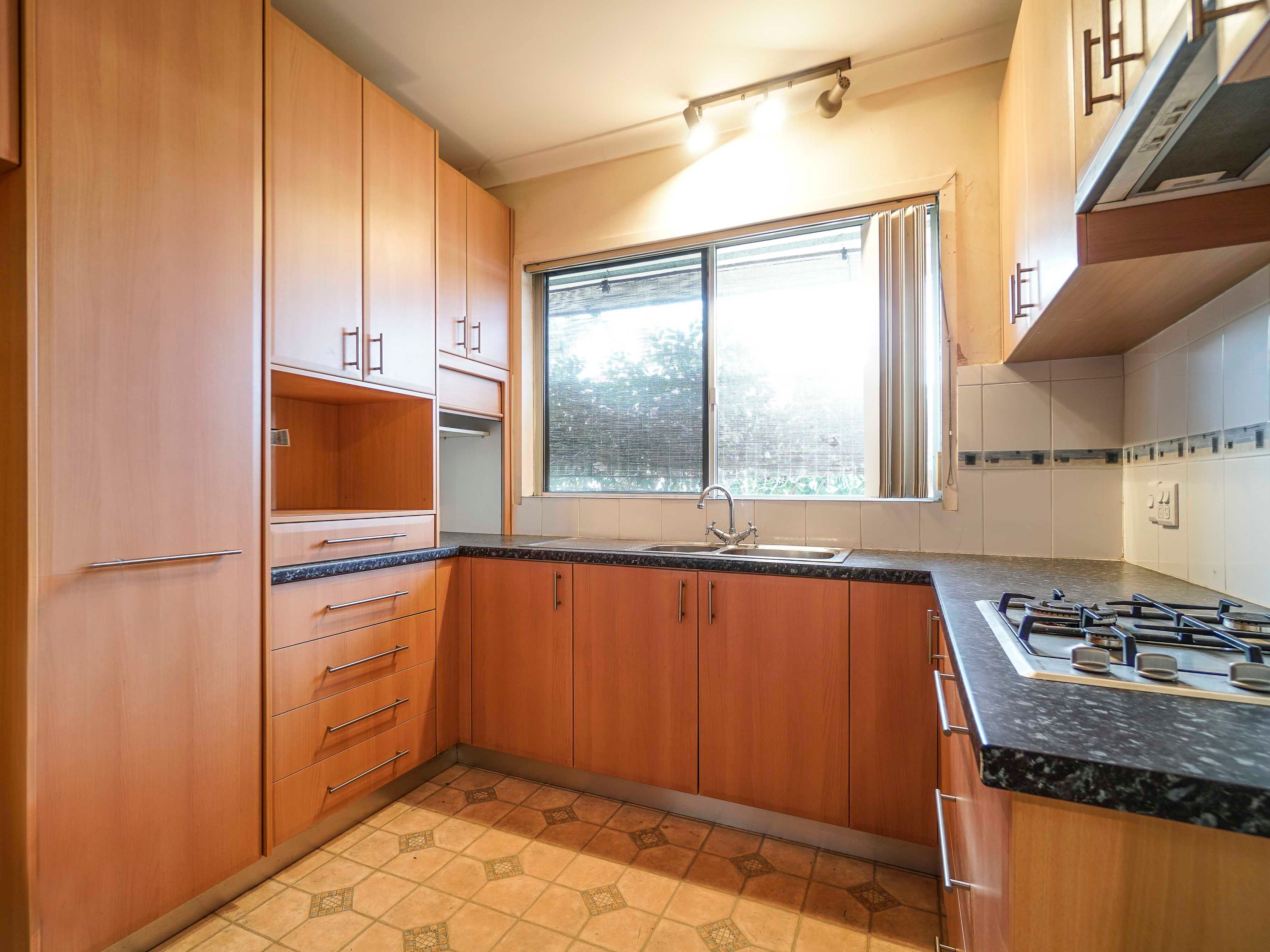 296 Keymer Street, Cloverdale, WA 6105