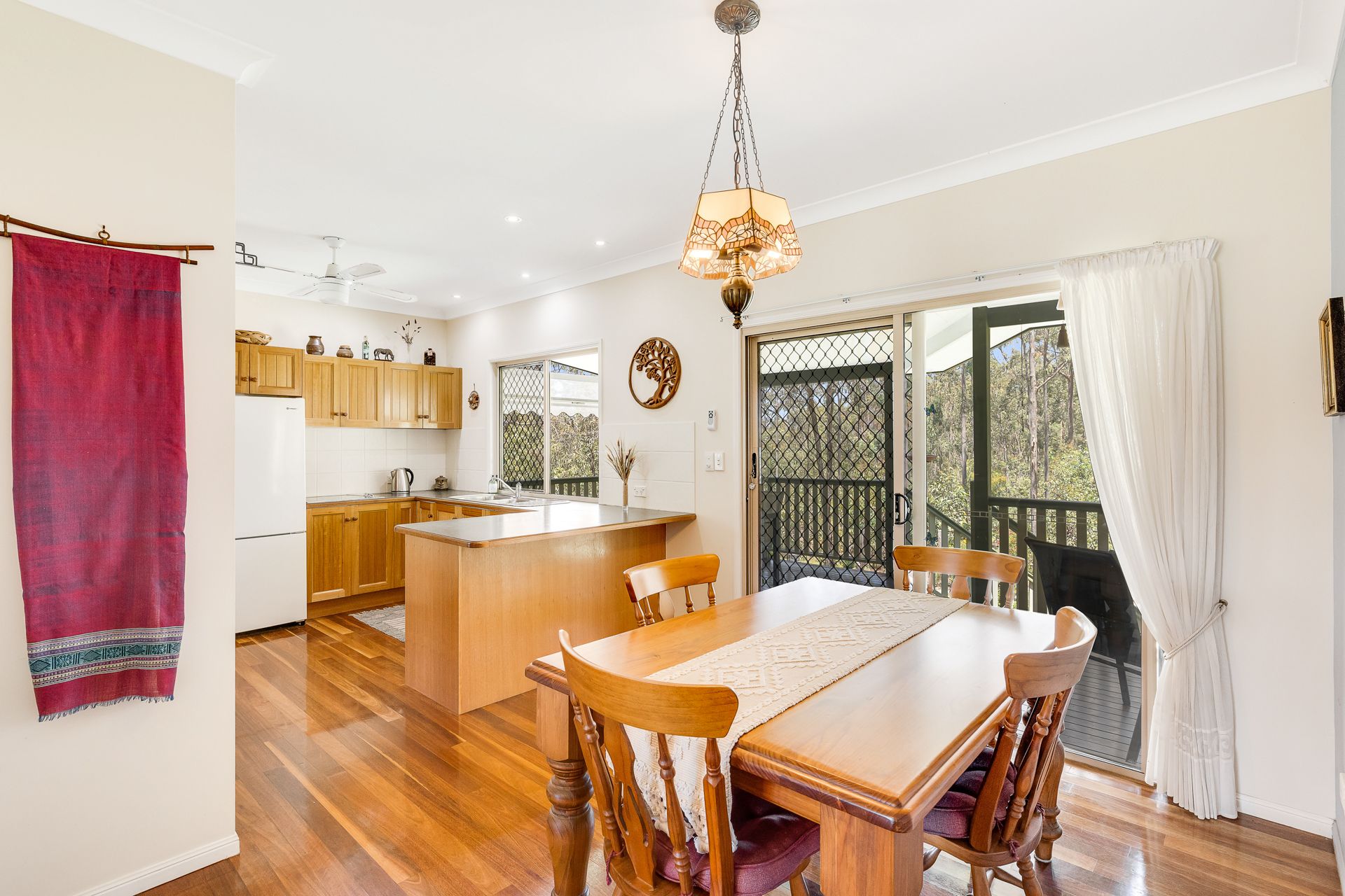 23 Australia Ii Drive, Kensington Grove, QLD 4341 Sold House Ray