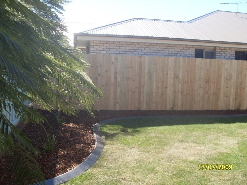 2/18 Kimbolton Drive, Redland Bay, QLD 4165
