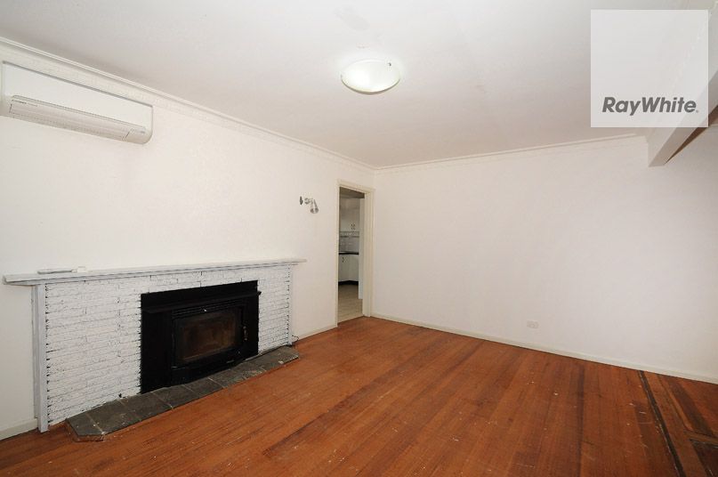 7 Binding Avenue, Cranbourne, VIC 3977