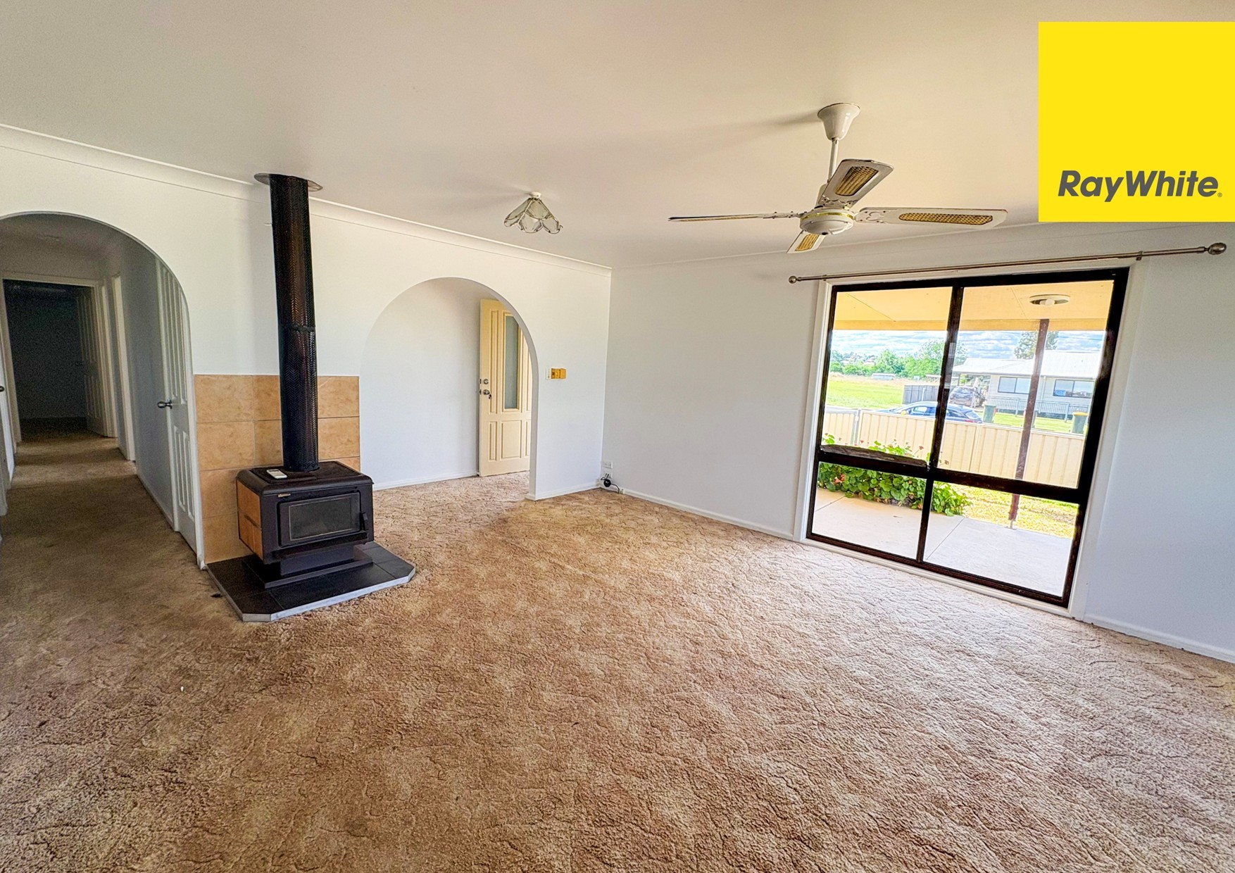 2 Stirling Street, Inverell, NSW 2360