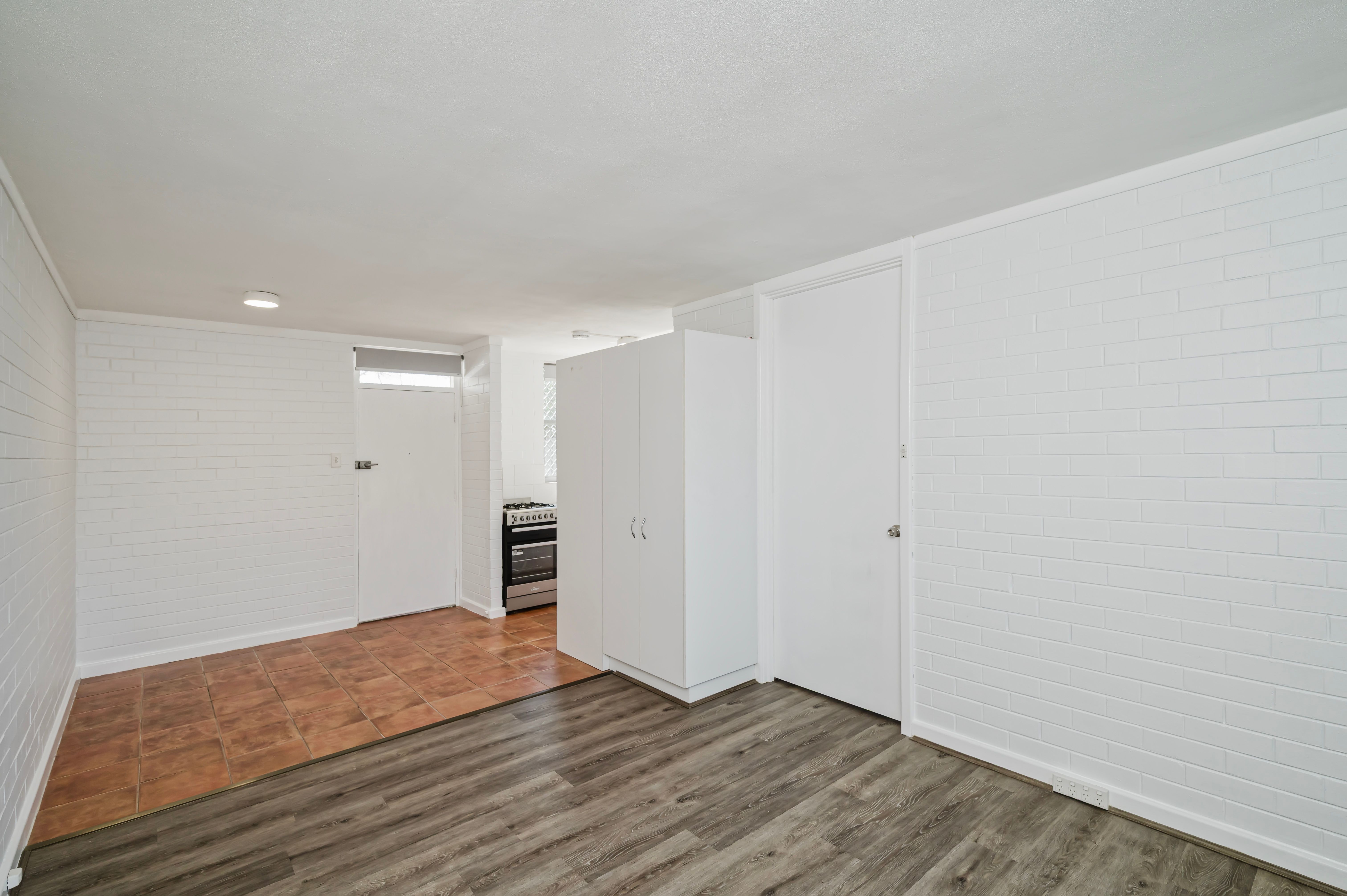 7/80 Scarborough Beach Road — photo 3 of 16