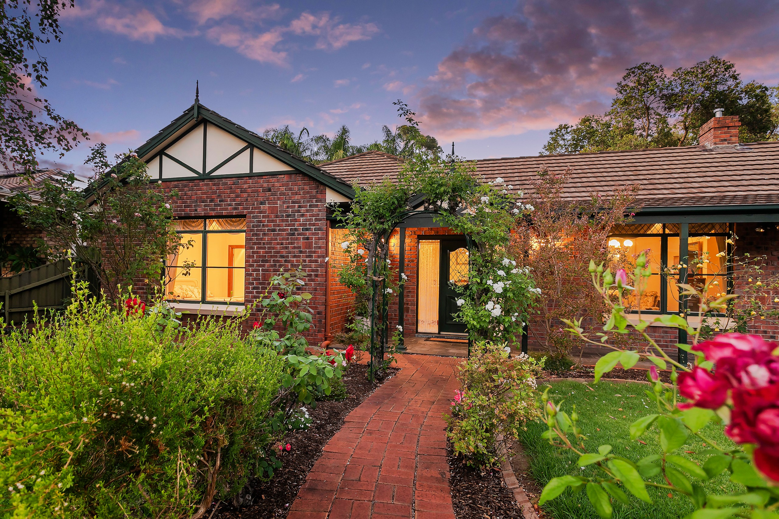 49 Horseshoe Drive, Aberfoyle Park, SA 5159