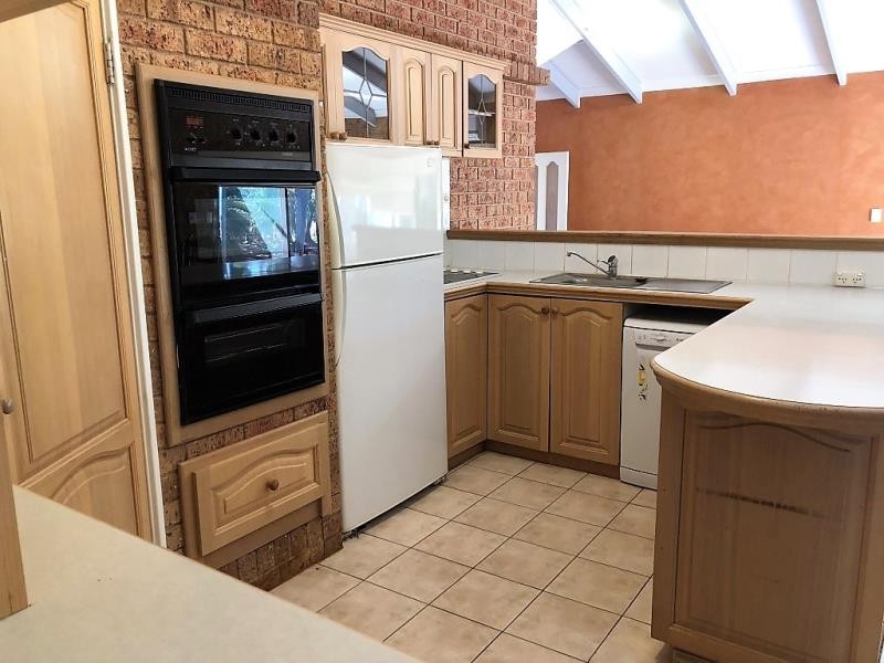 10 Stuart Crescent, Dampier, WA 6713