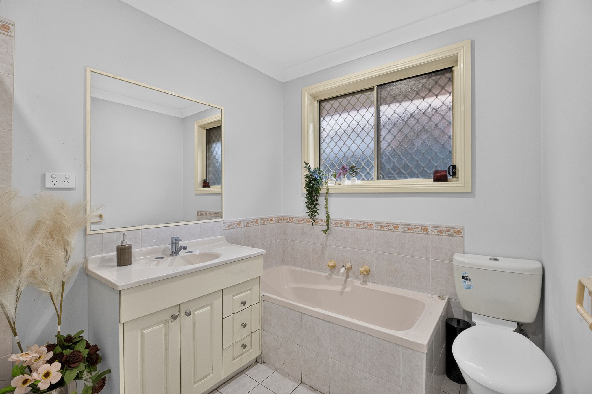 4 Webb Place — photo 14 of 22