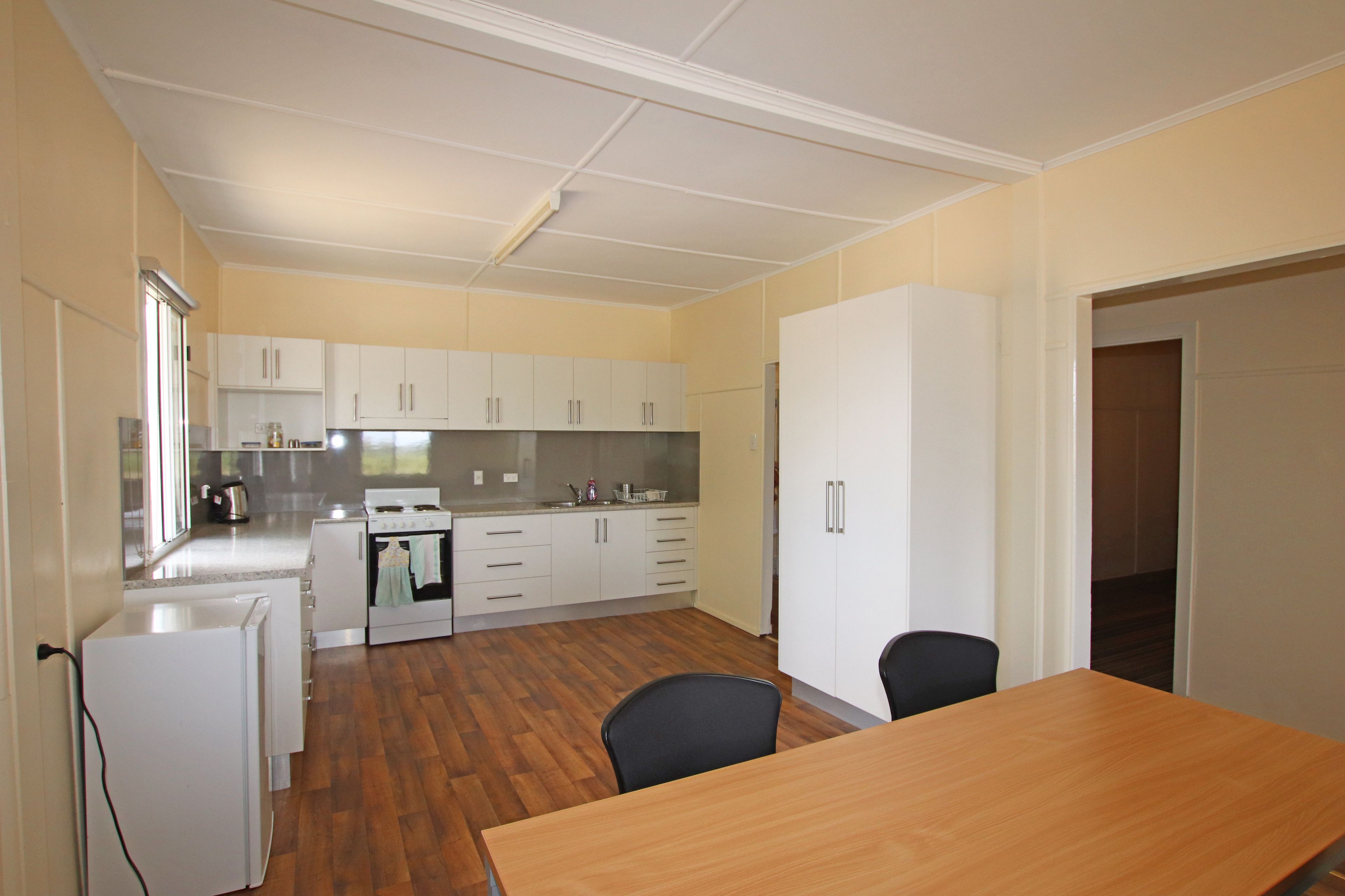 38972 Burnett Highway, Thangool, QLD 4716