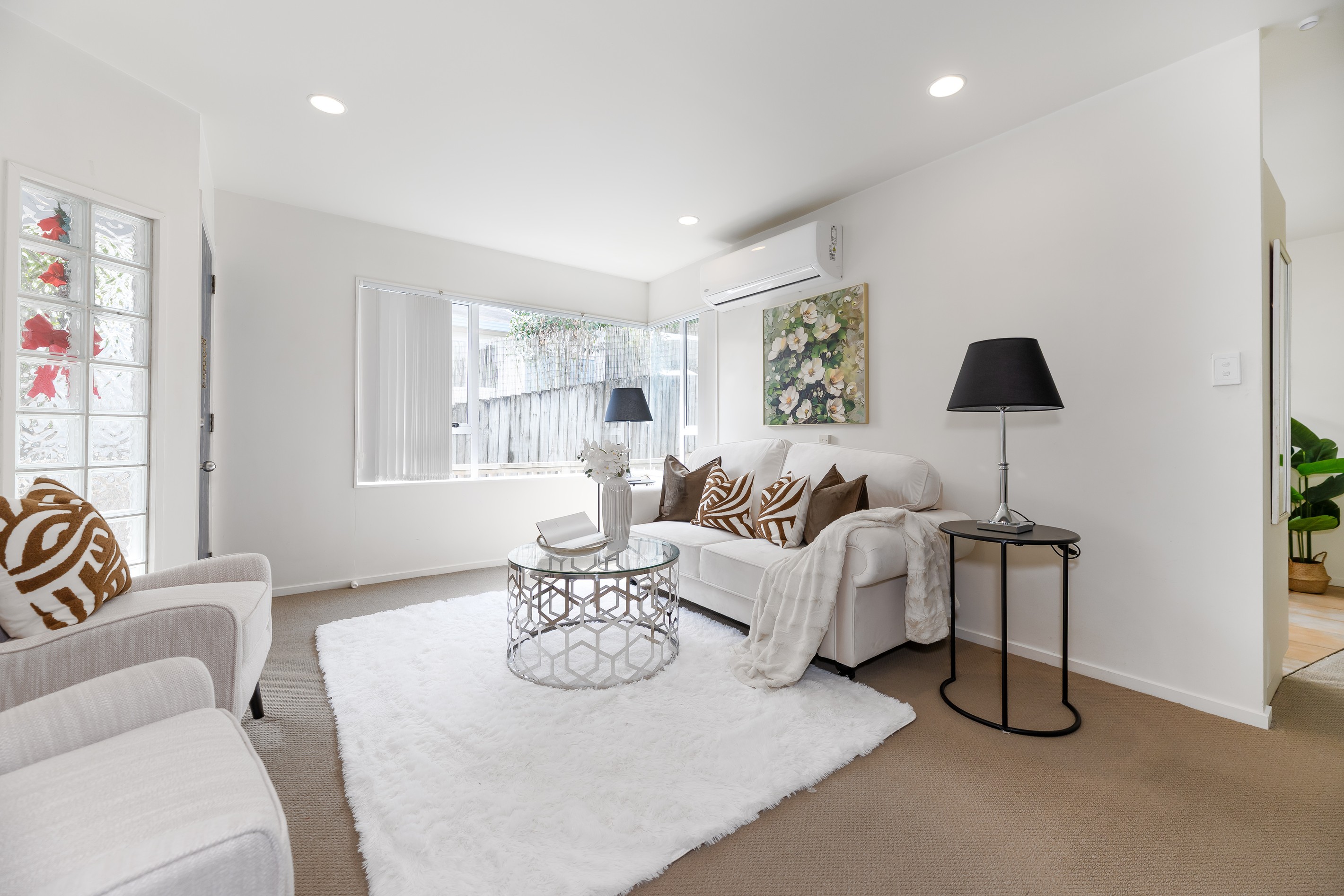 2/152 Sunset Road, Unsworth Heights, North Shore City