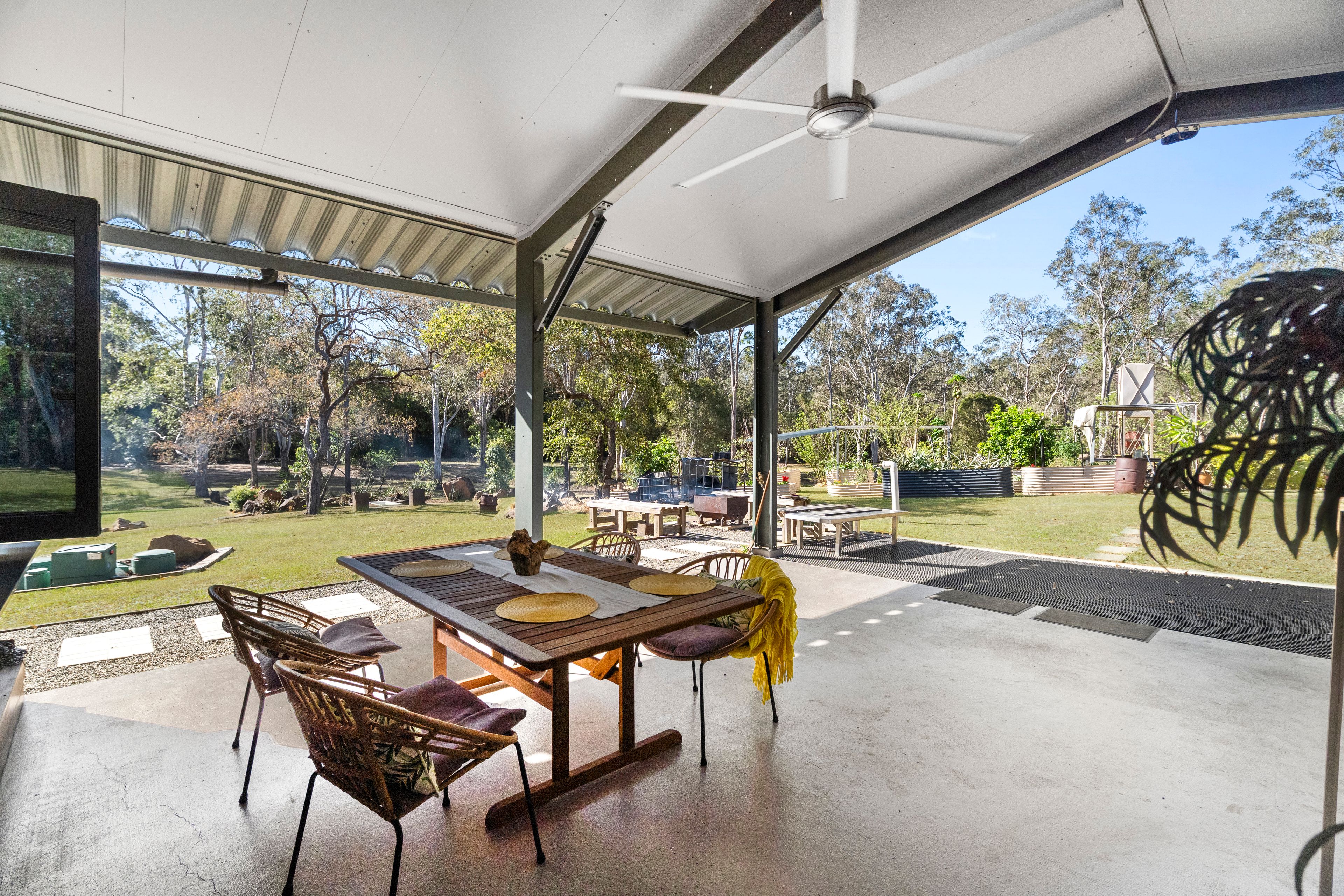 40-42 Tuggerah Grove — photo 13 of 30