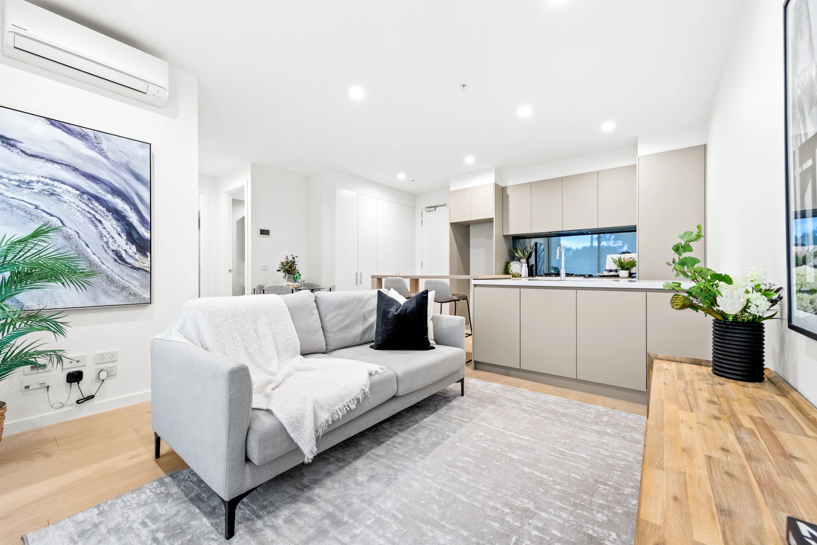 203/168 Whitehorse Road, Blackburn, VIC 3130