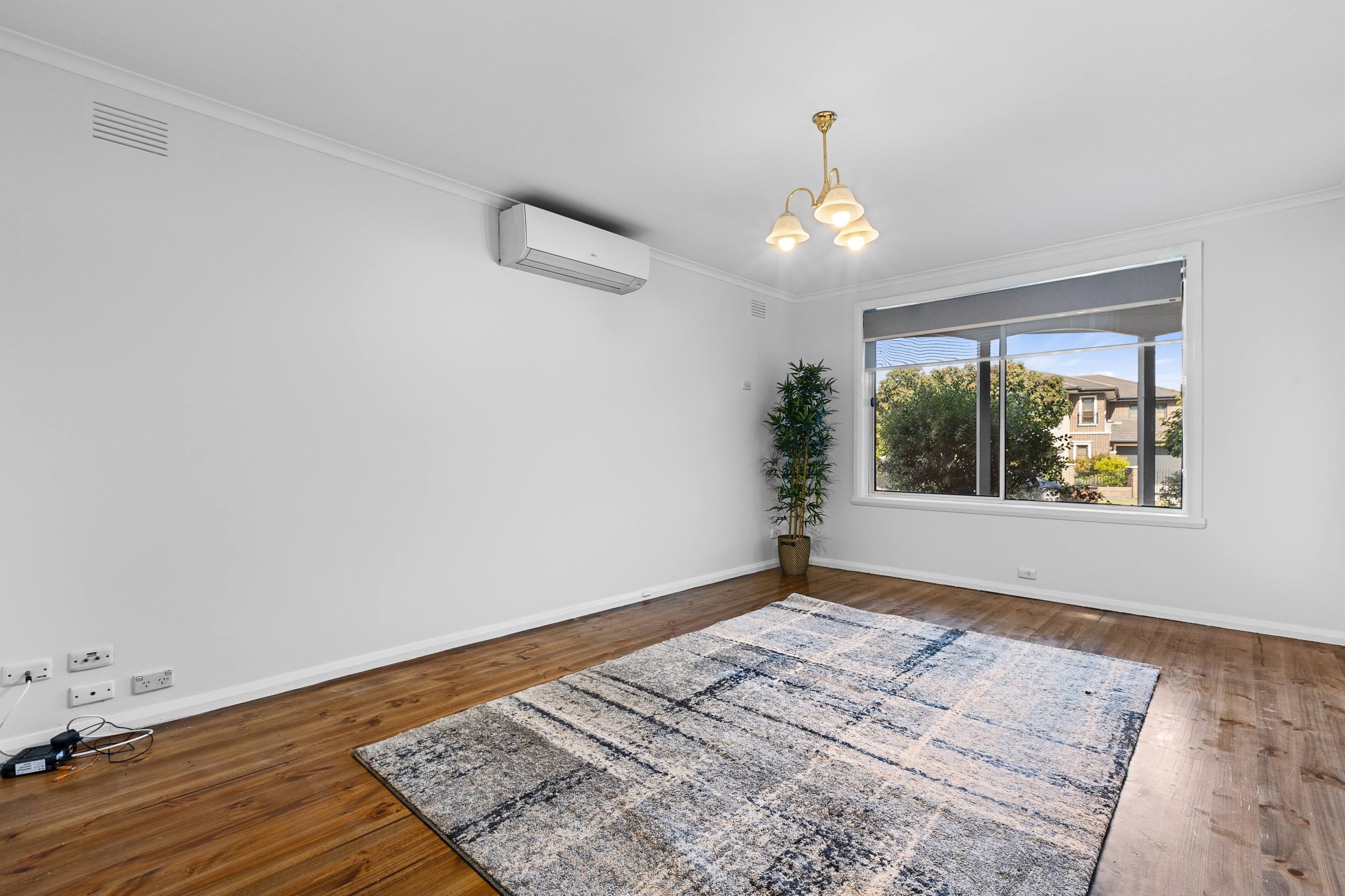 2/1 Winbourne Road, Mount Waverley, VIC 3149