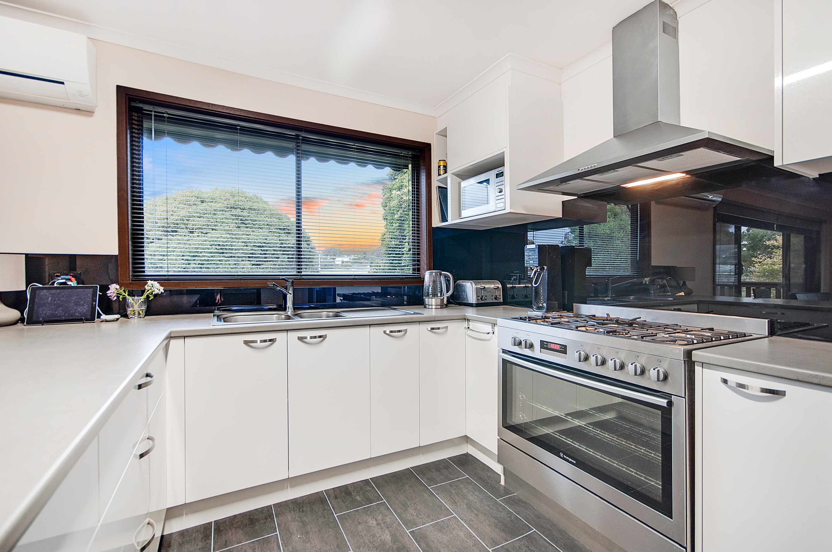 89 Belar Avenue, Frankston, VIC 3199