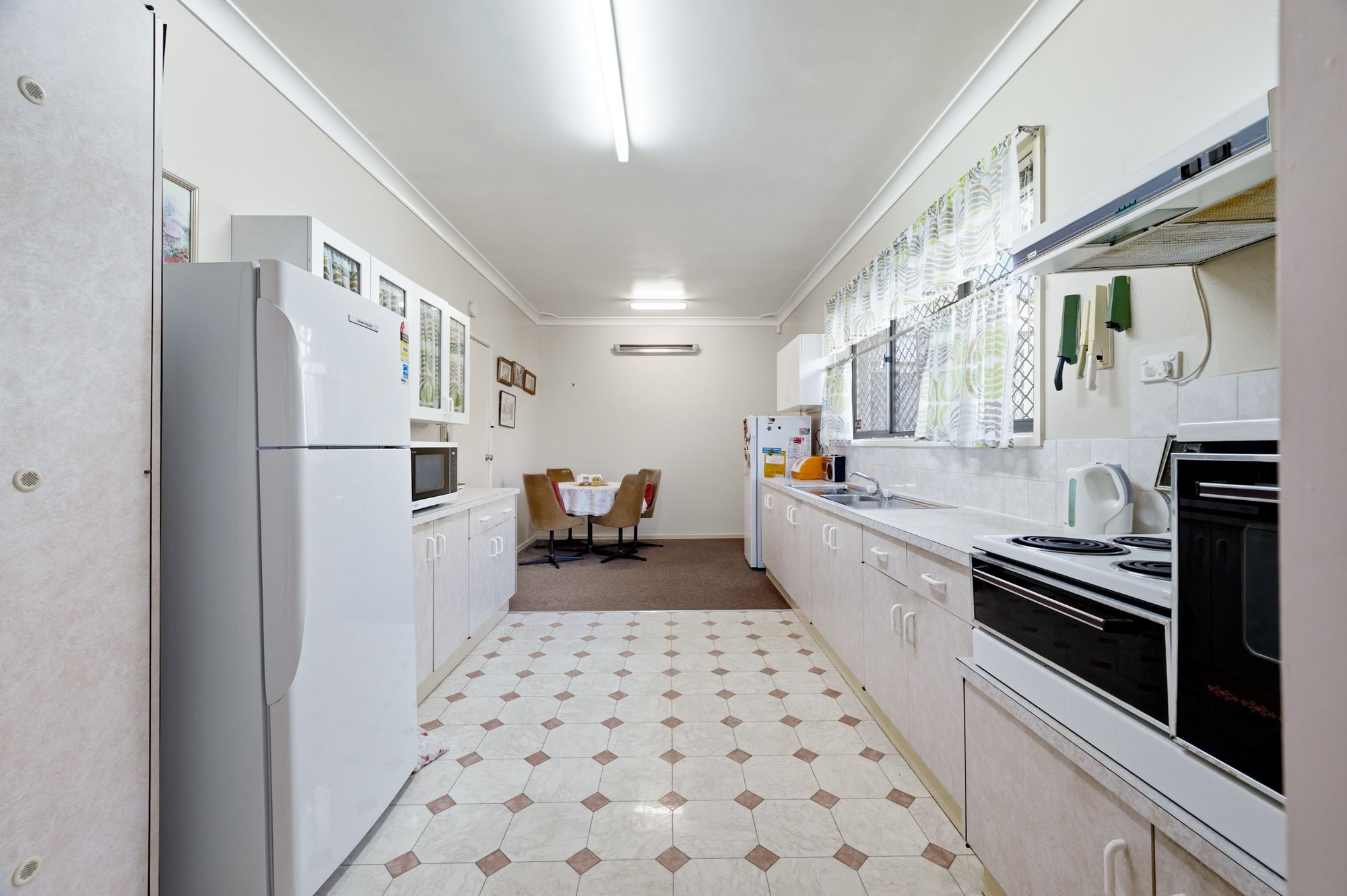 10 Macleay Street — photo 5 of 12