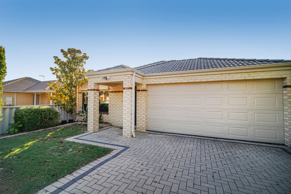 47 Orpington Street, Cloverdale, WA 6105
