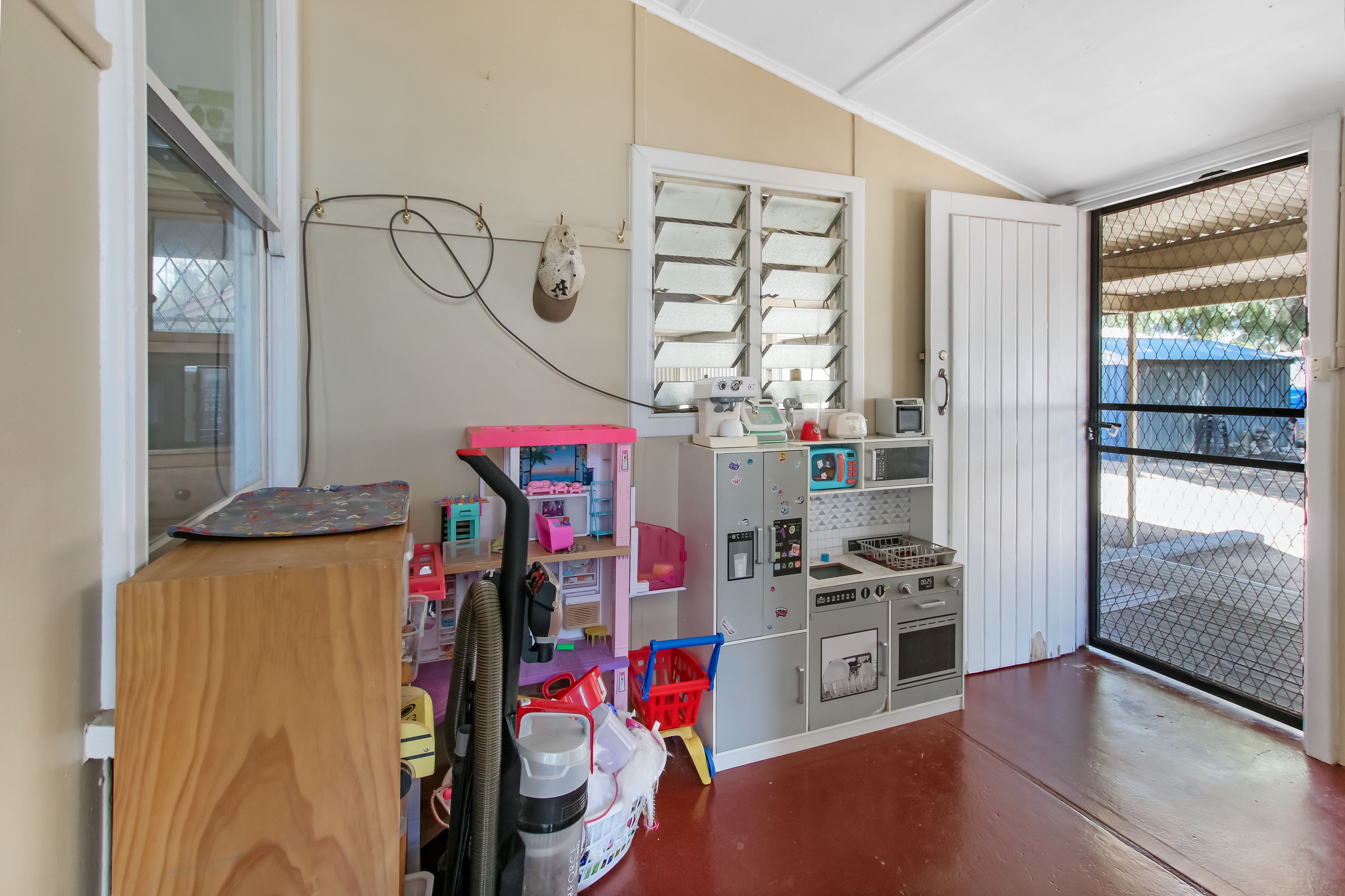 7 Jemison Street — photo 11 of 17