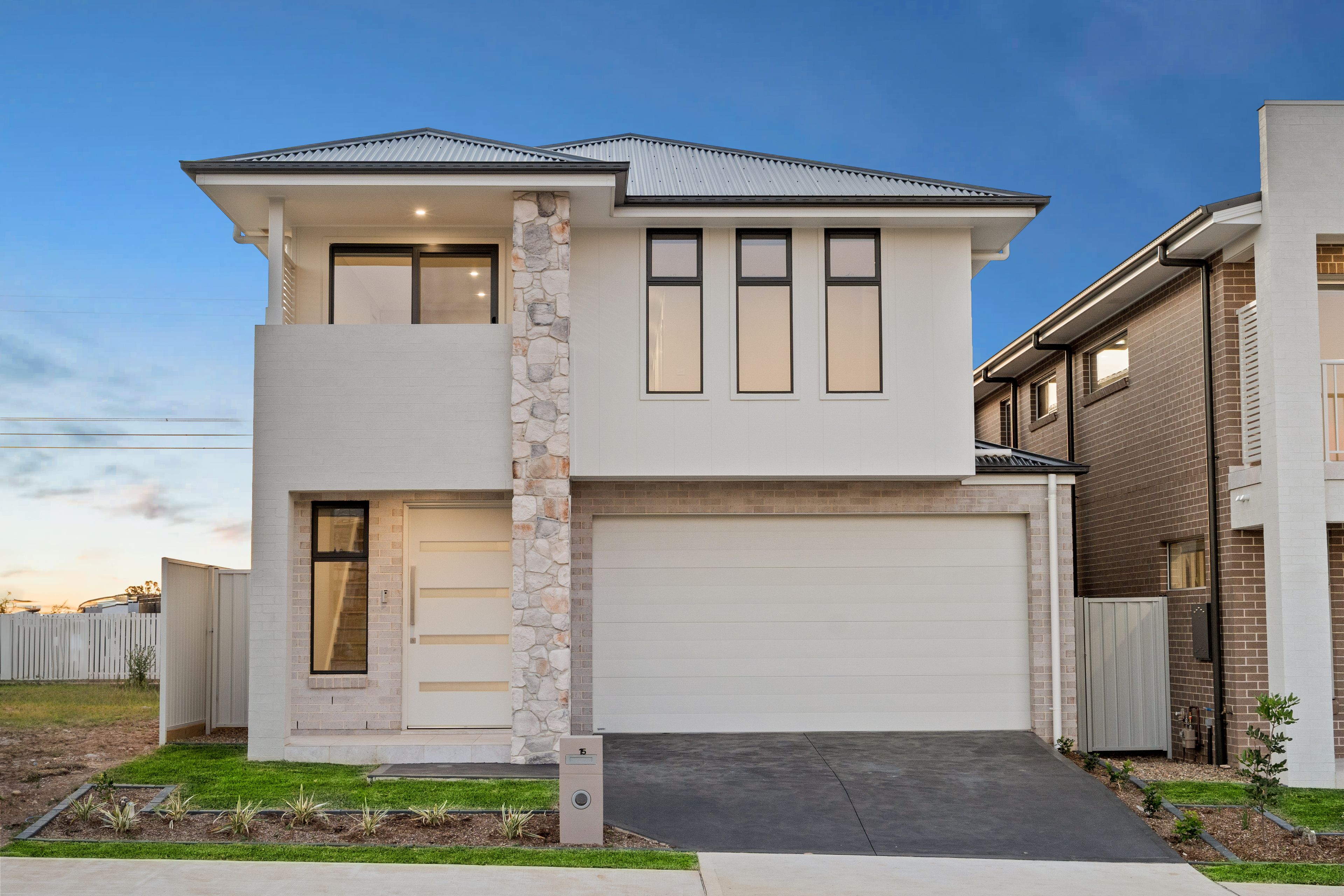 15 Belgravia Avenue, GLEDSWOOD HILLS NSW 2557