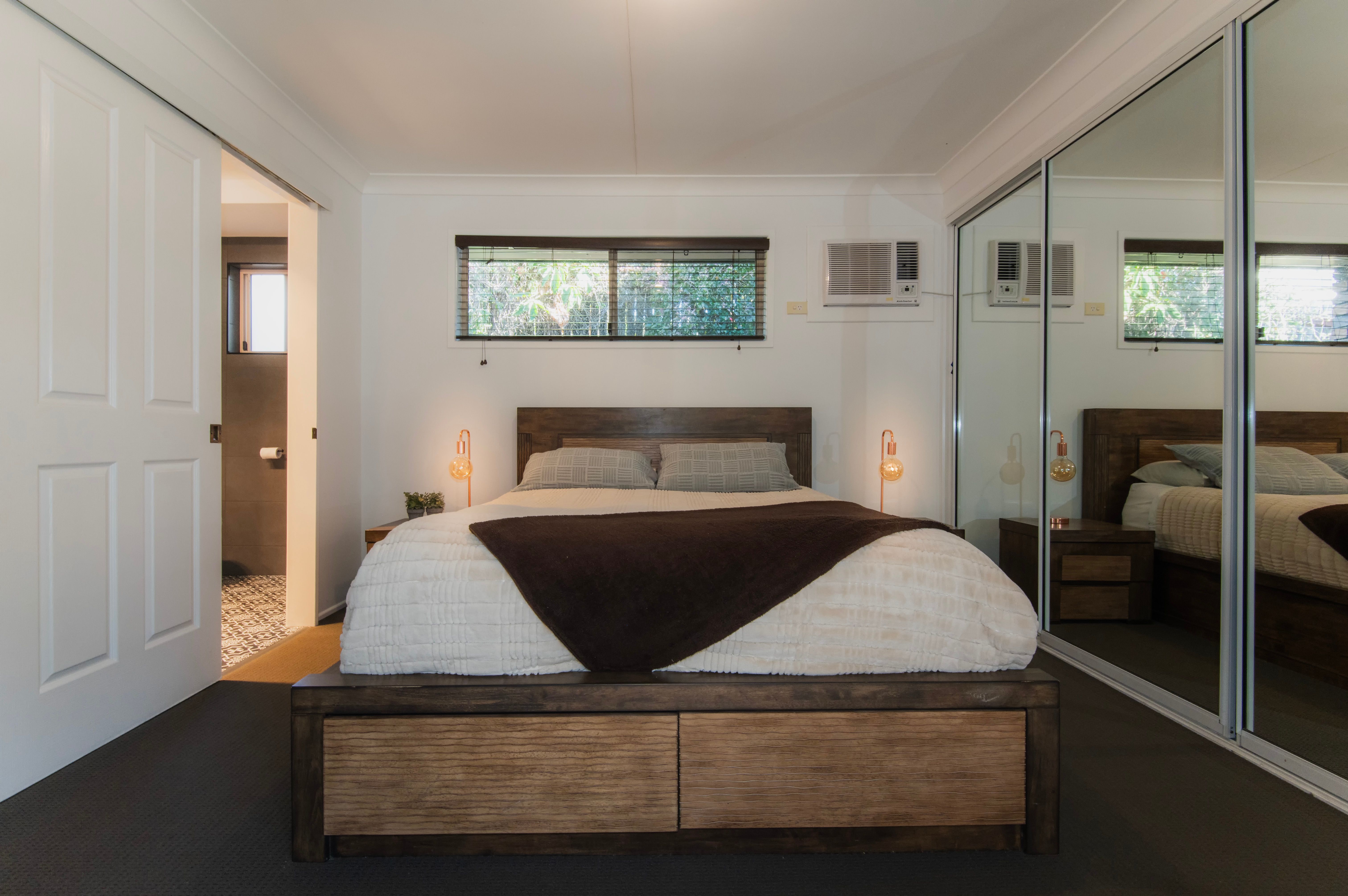 9 Whitlock Place — photo 7 of 18