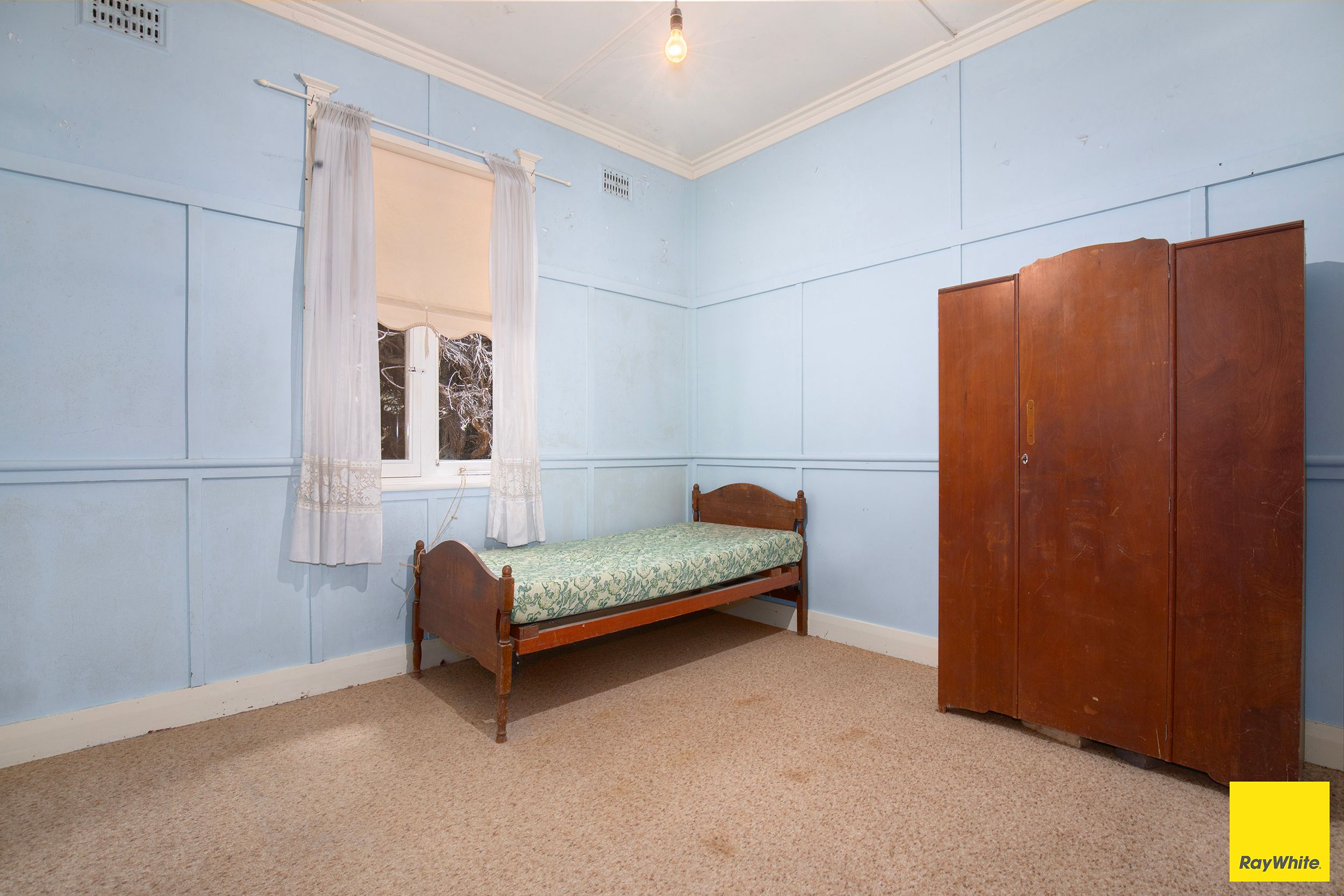163 Marsh Street — photo 10 of 13