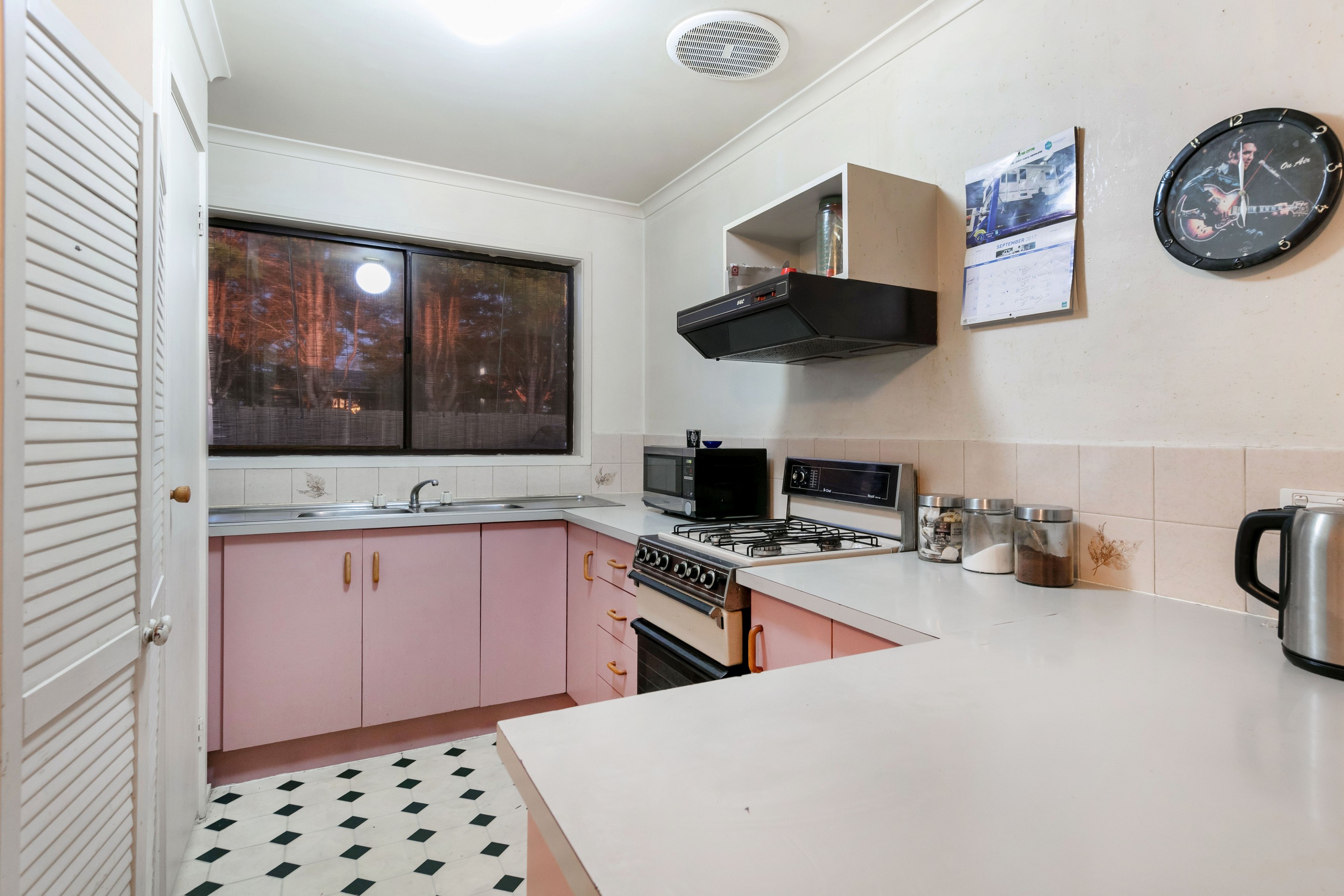 70 Greenwood Drive, Carrum Downs, VIC 3201