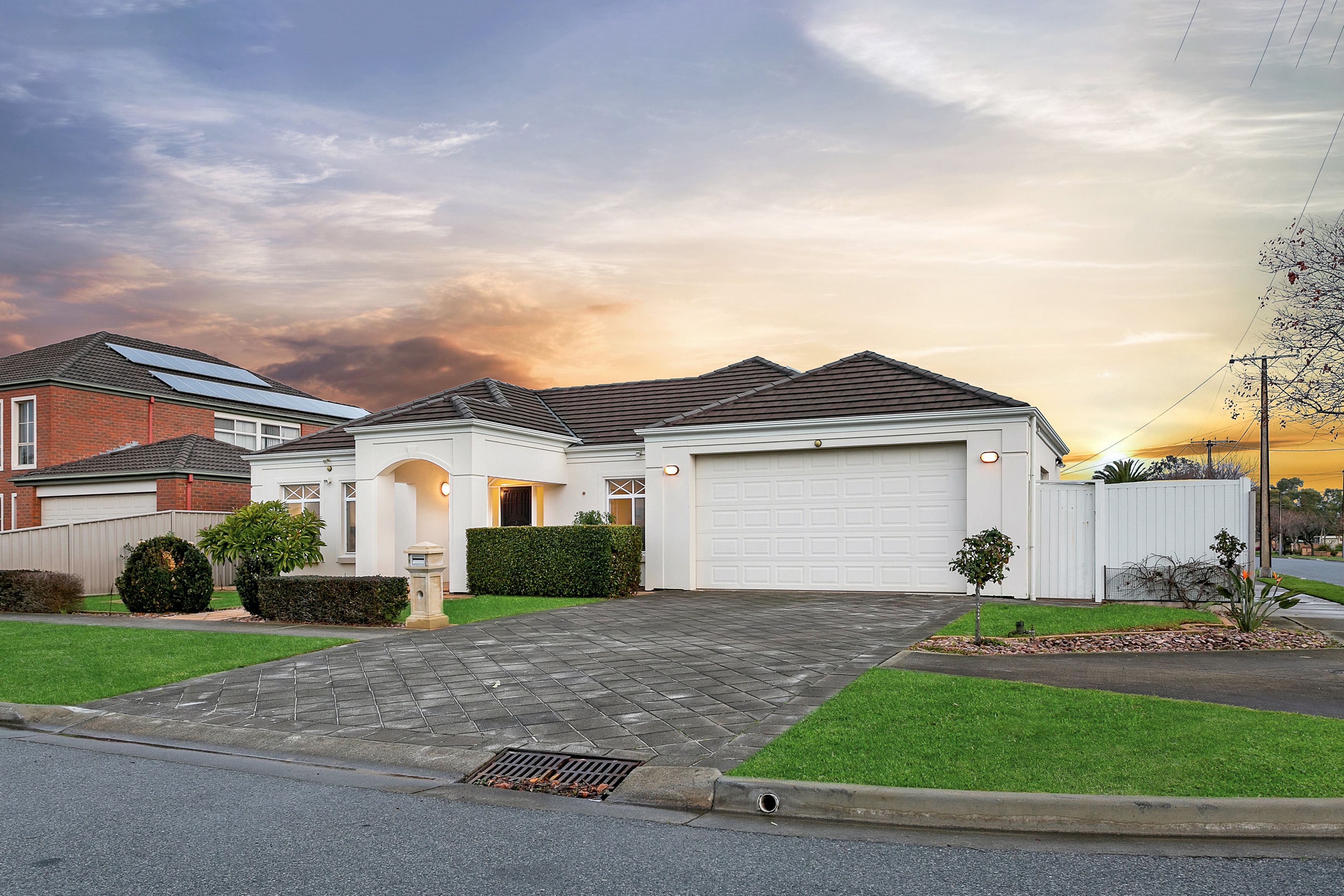 10 York Avenue East, Fulham Gardens, SA 5024