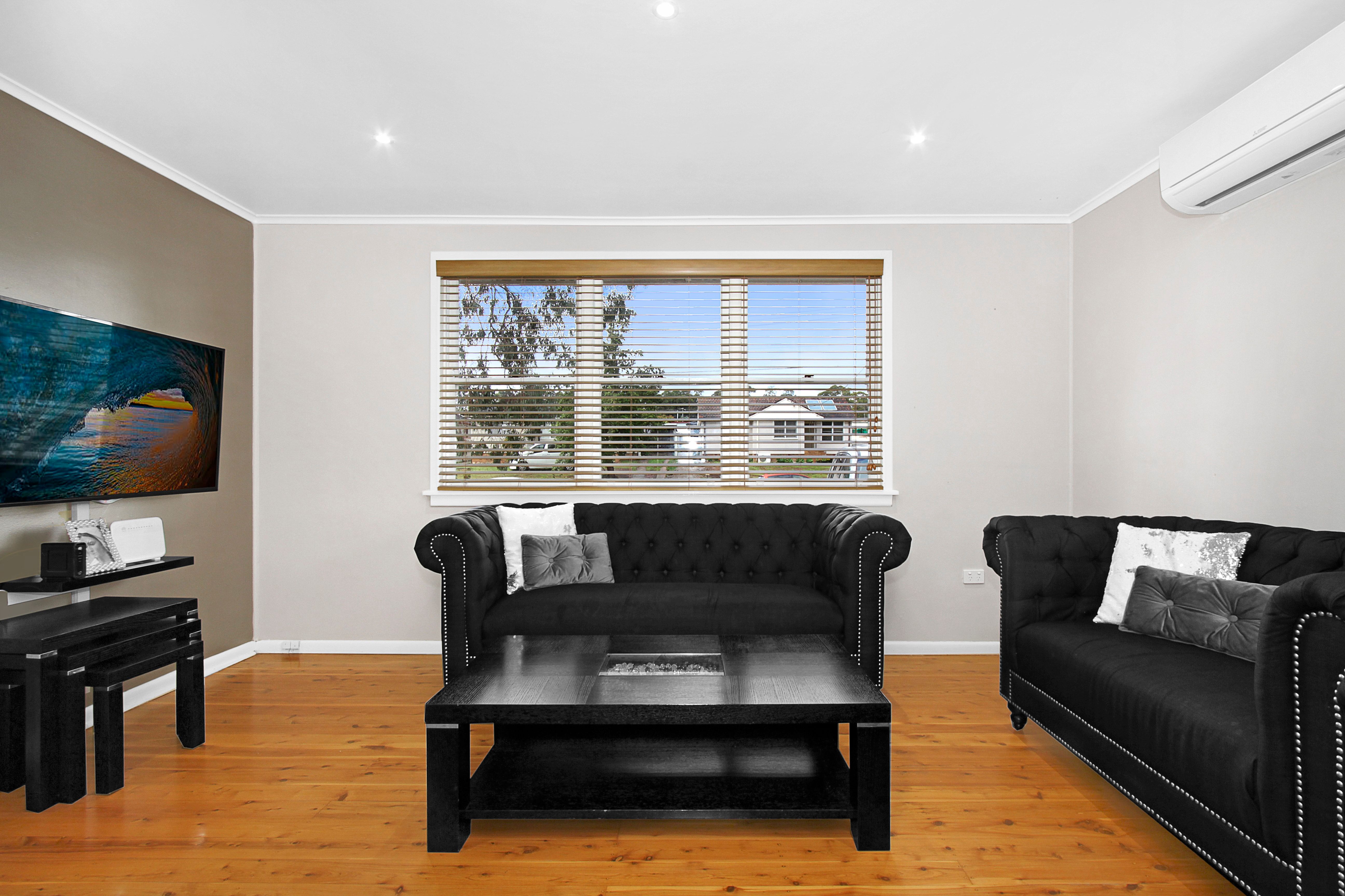 19 Dampier Crescent, Fairfield West, NSW 2165