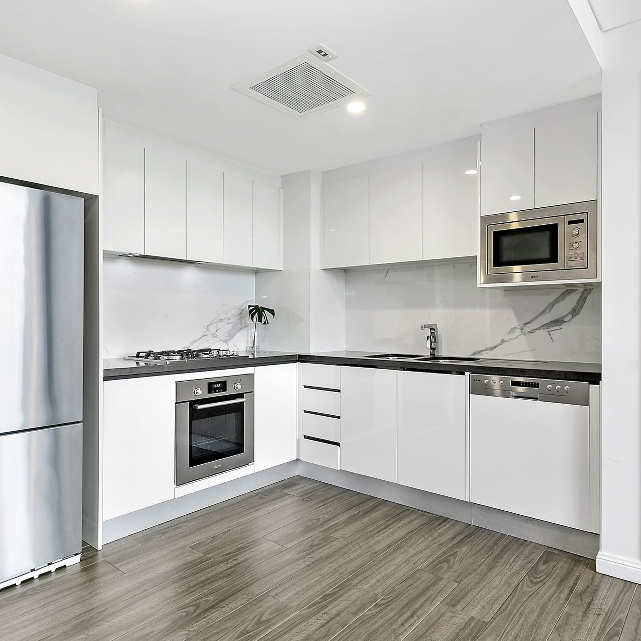 433/42 Rosebery Avenue, Rosebery, NSW 2018