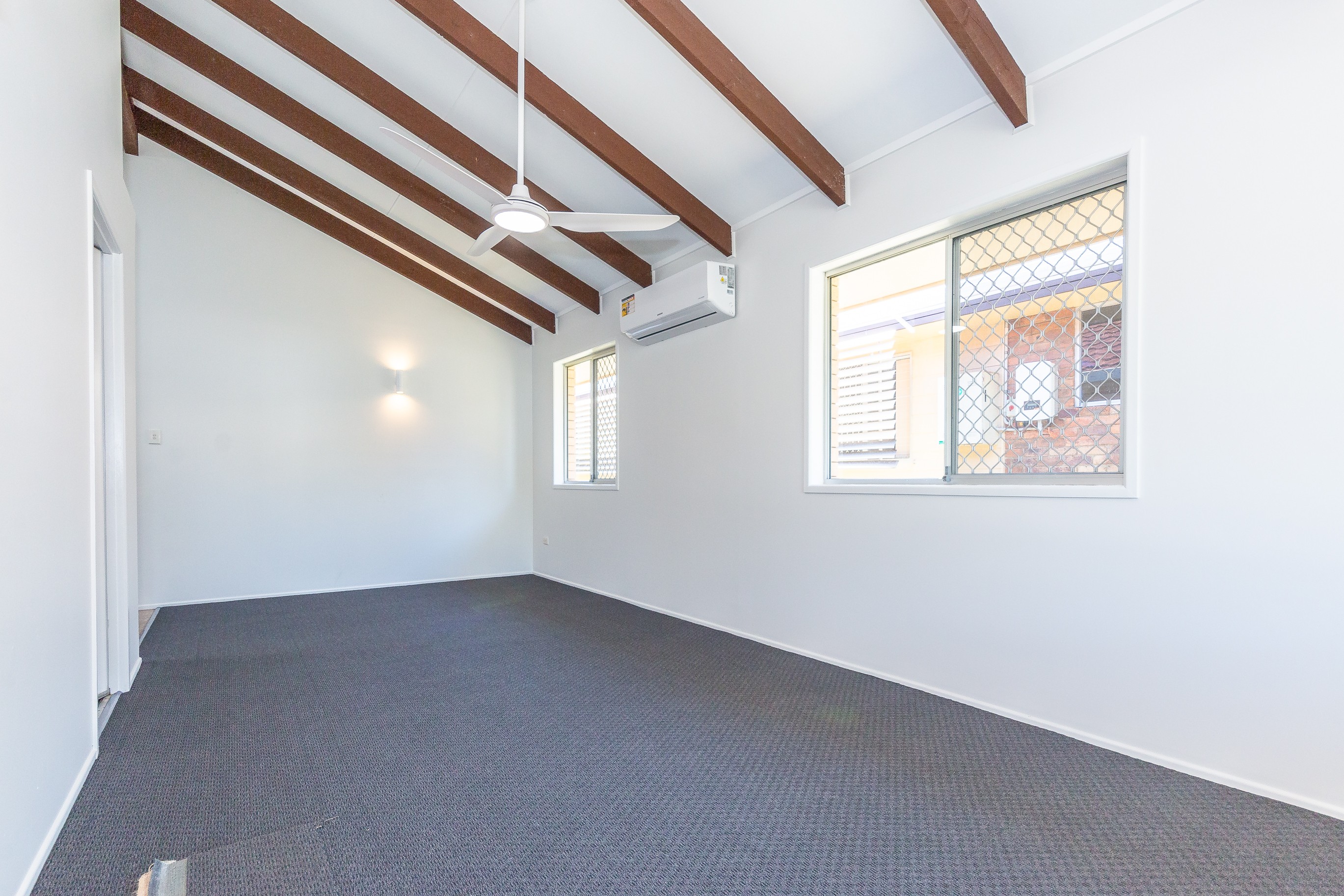 15 Mcaneny Street, Redcliffe, QLD 4020