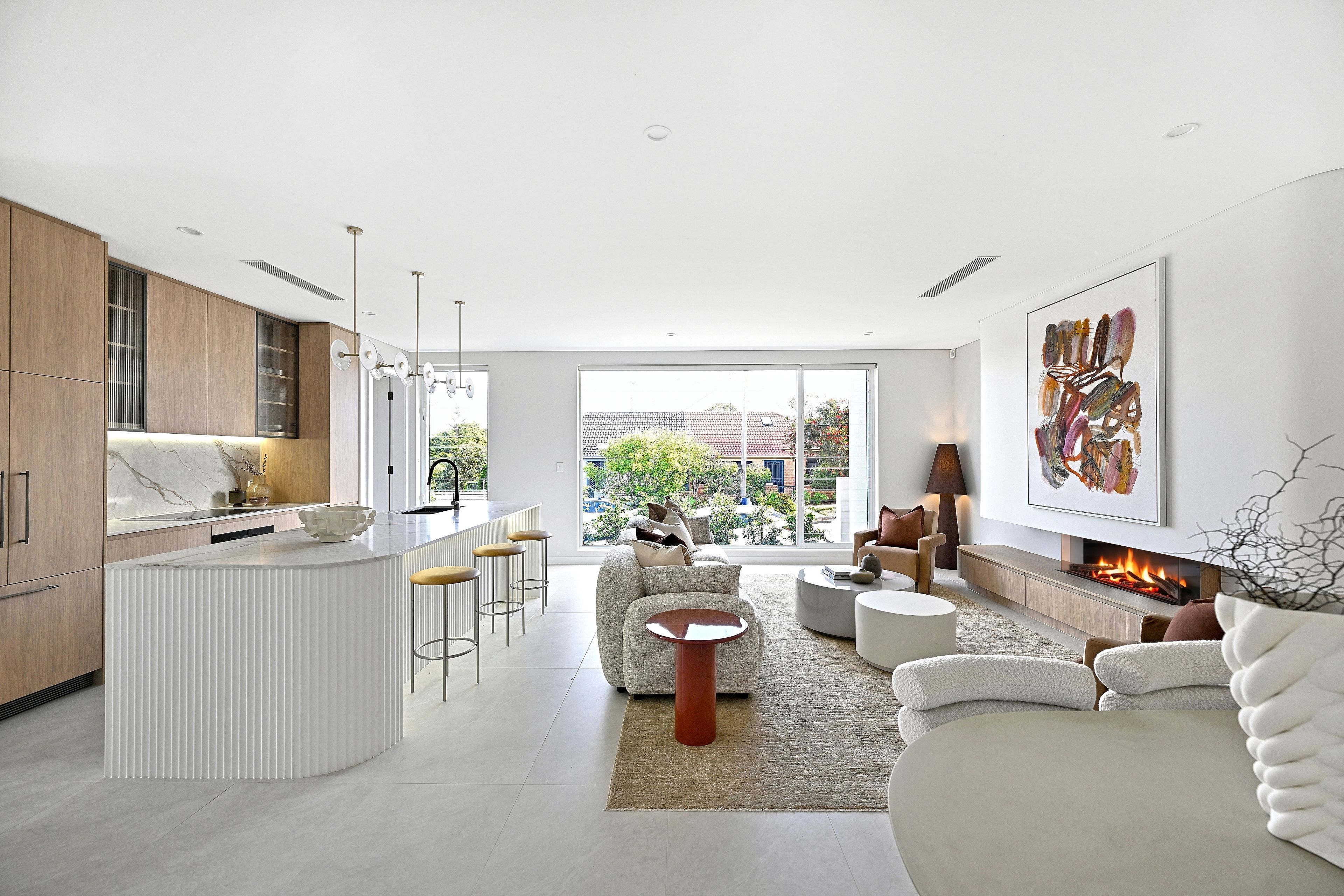 14 Camira Street — photo 3 of 26